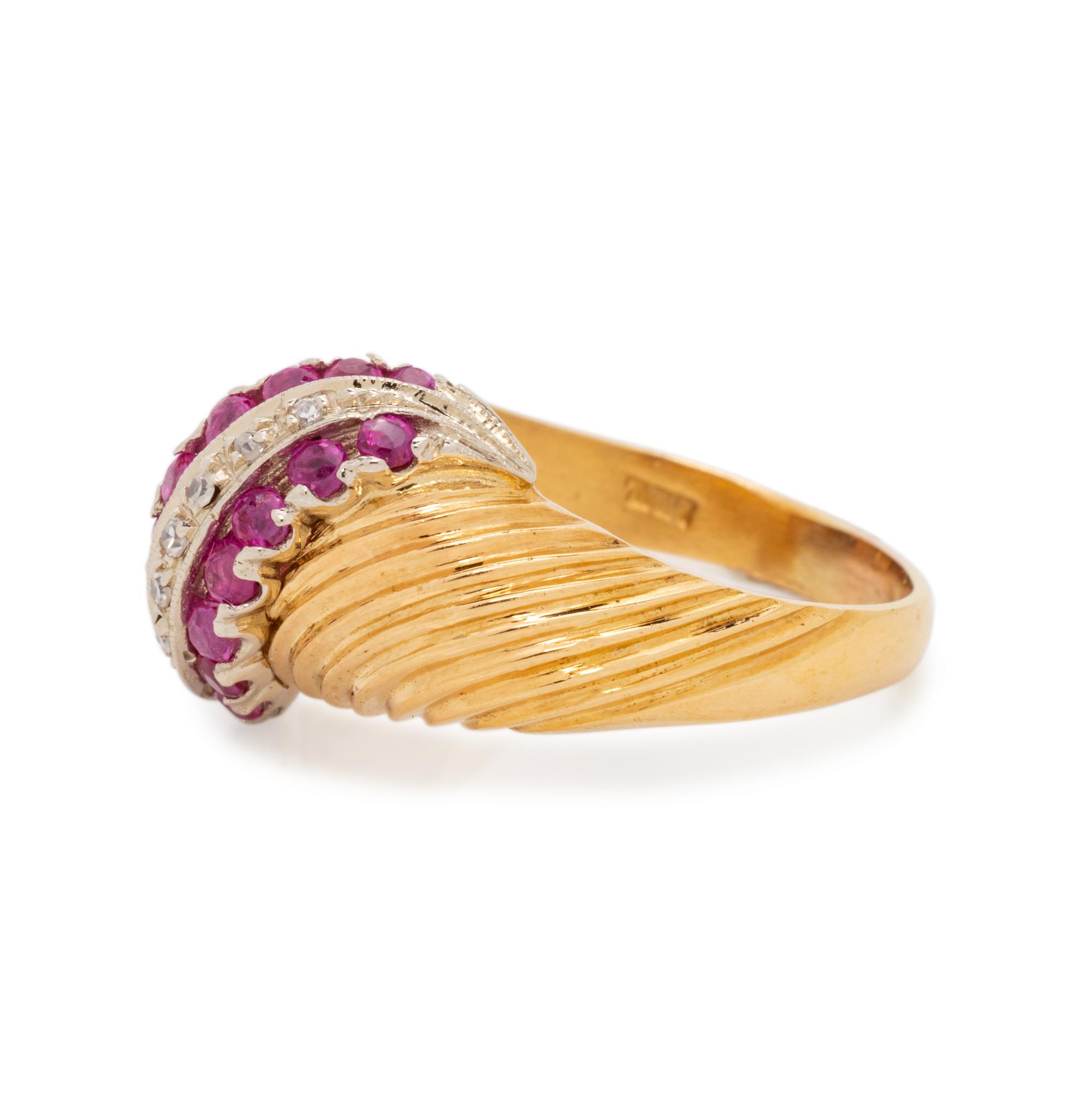 YELLOW GOLD, RUBY AND DIAMOND RING