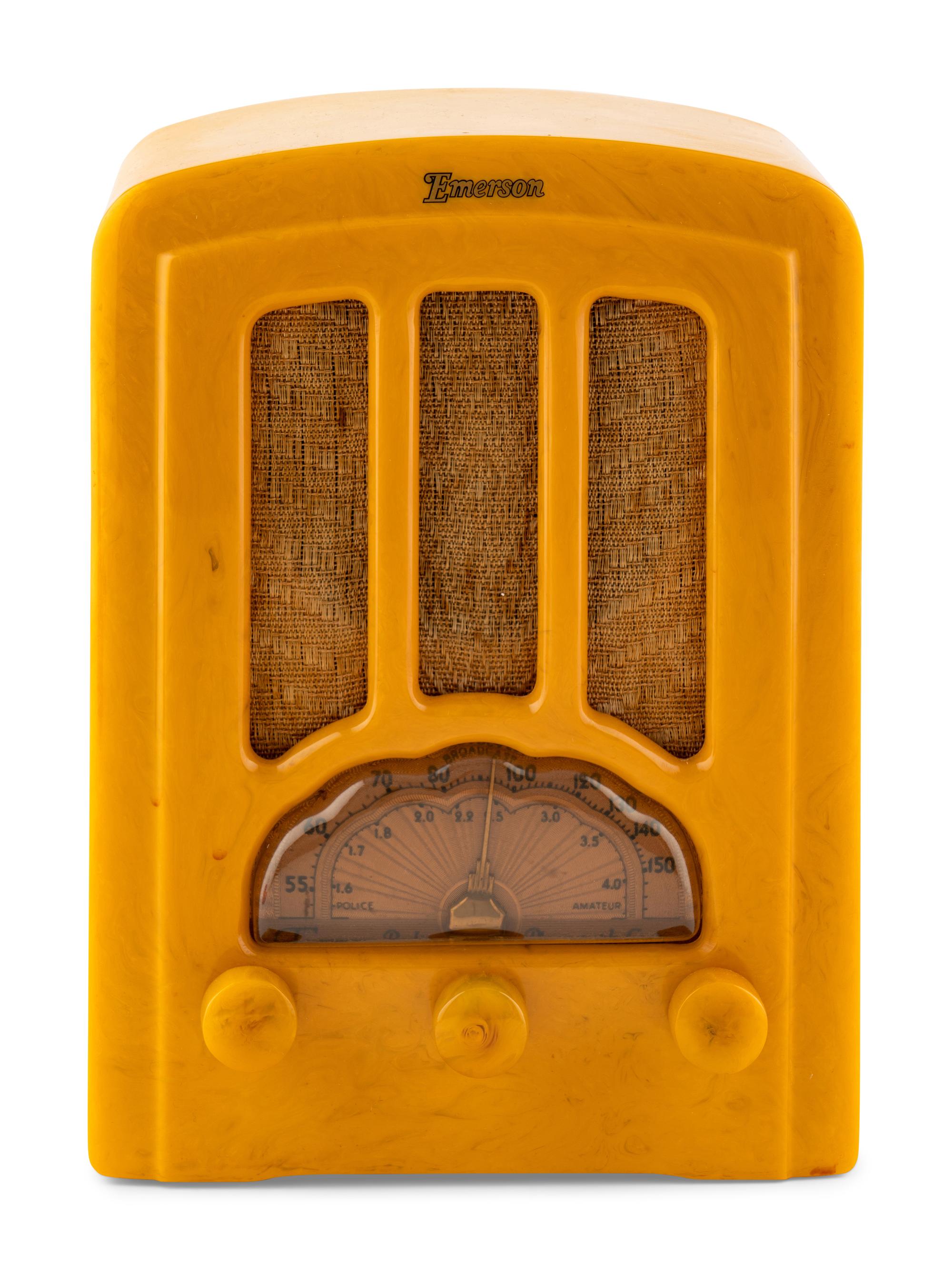 An Emerson AU190 Cathedral Radio