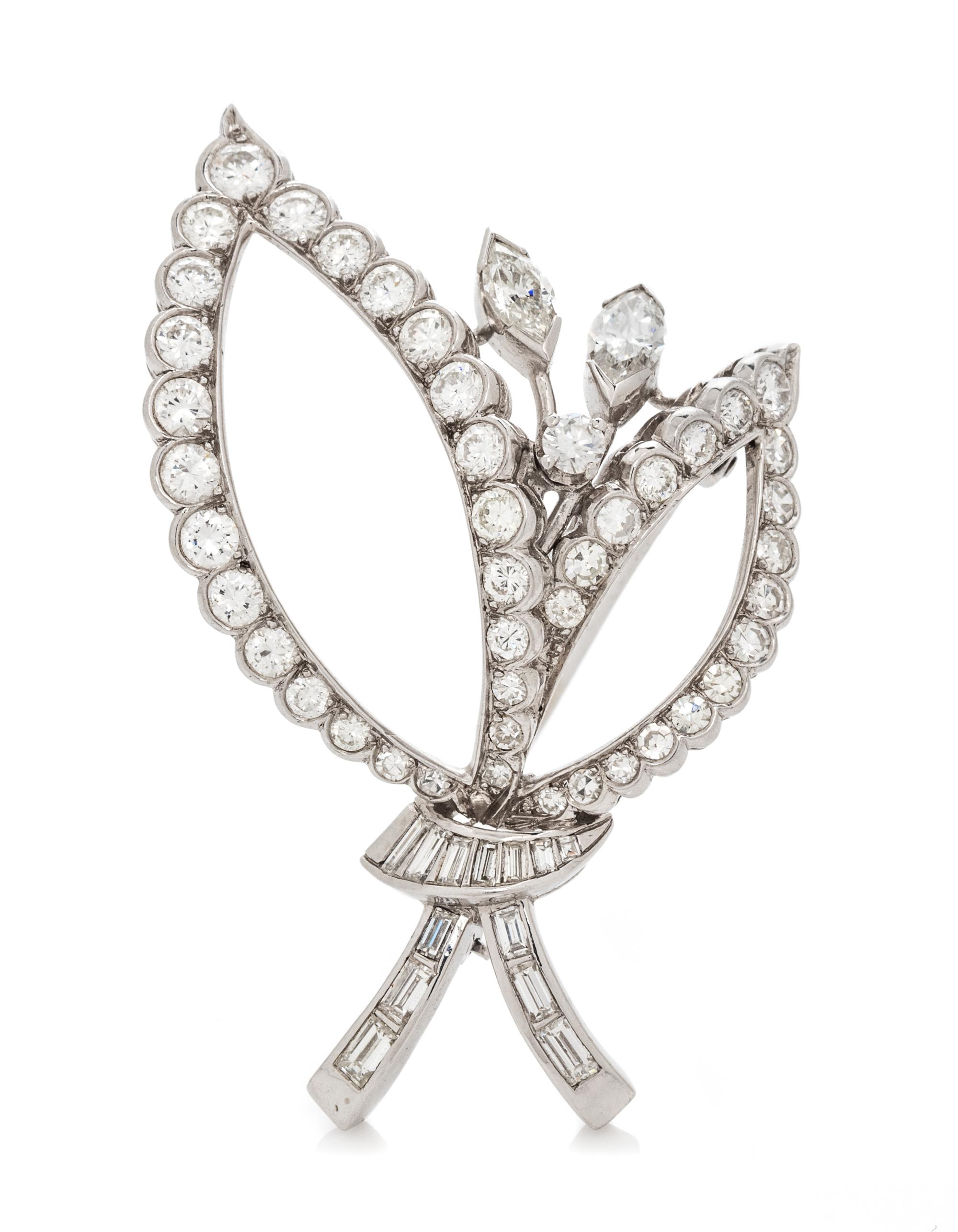 A Platinum and Diamond Brooch, 6.00 dwts.