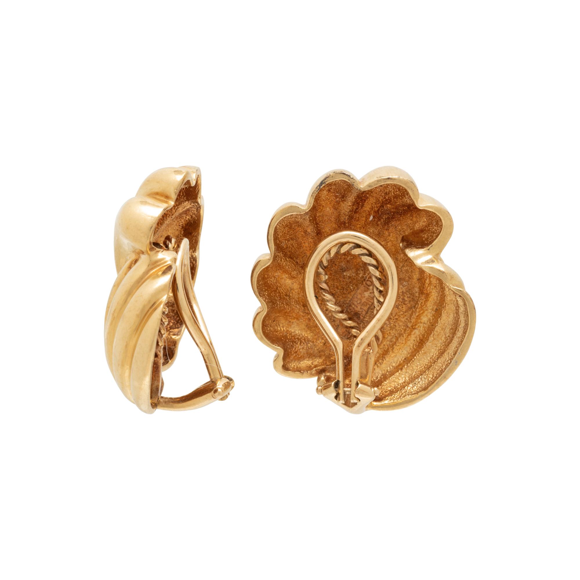YELLOW GOLD FAN MOTIF CLIP EARRINGS