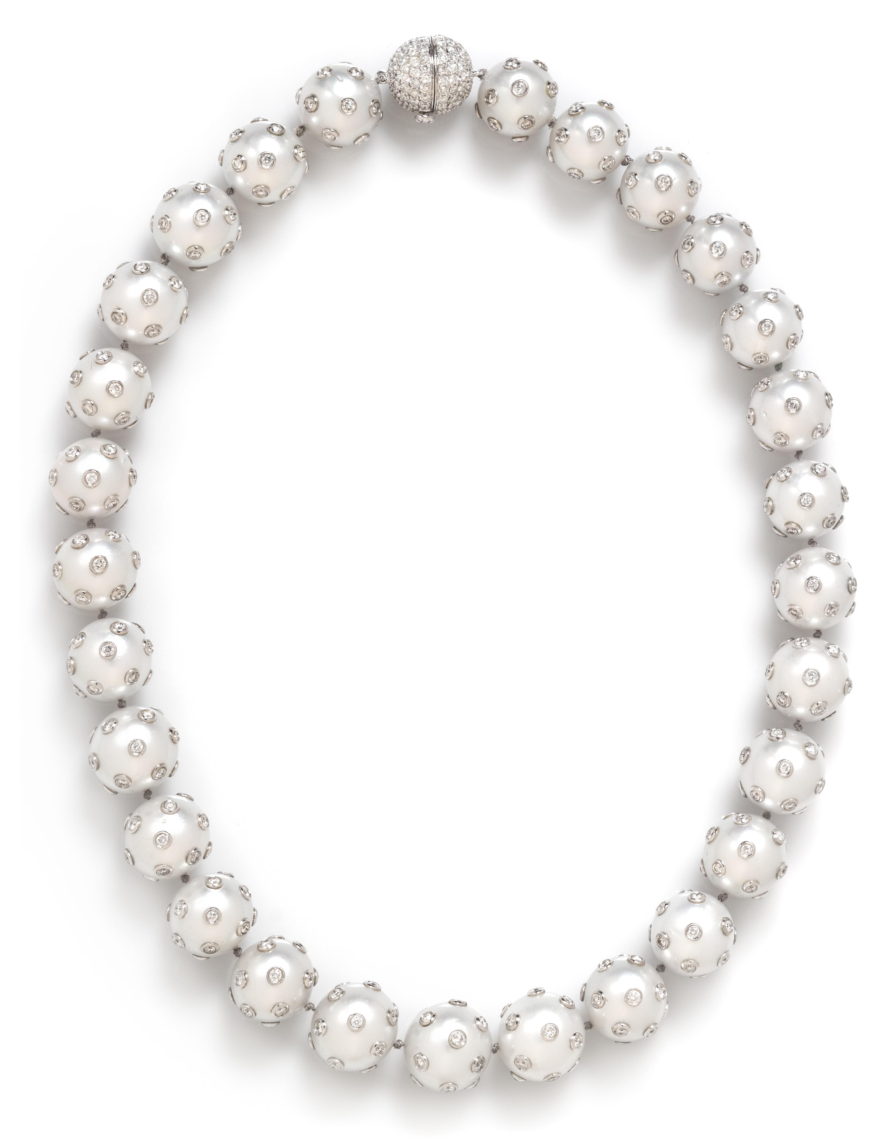 A White Gold, Cultured South Sea Pearl and Diamond Necklace, 107.85 dwts.