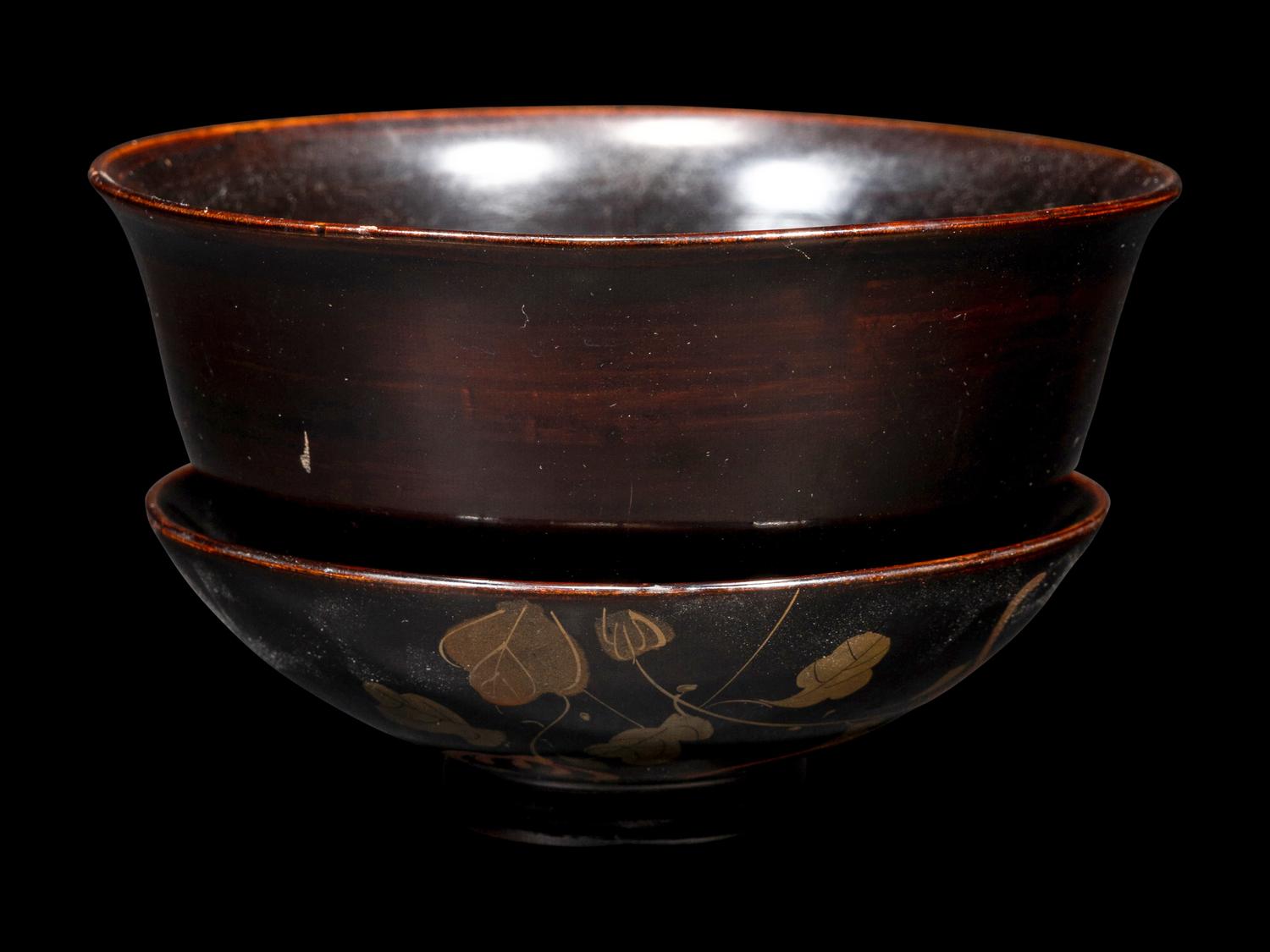 Four Japanese Export Gilt Lacquered Wares