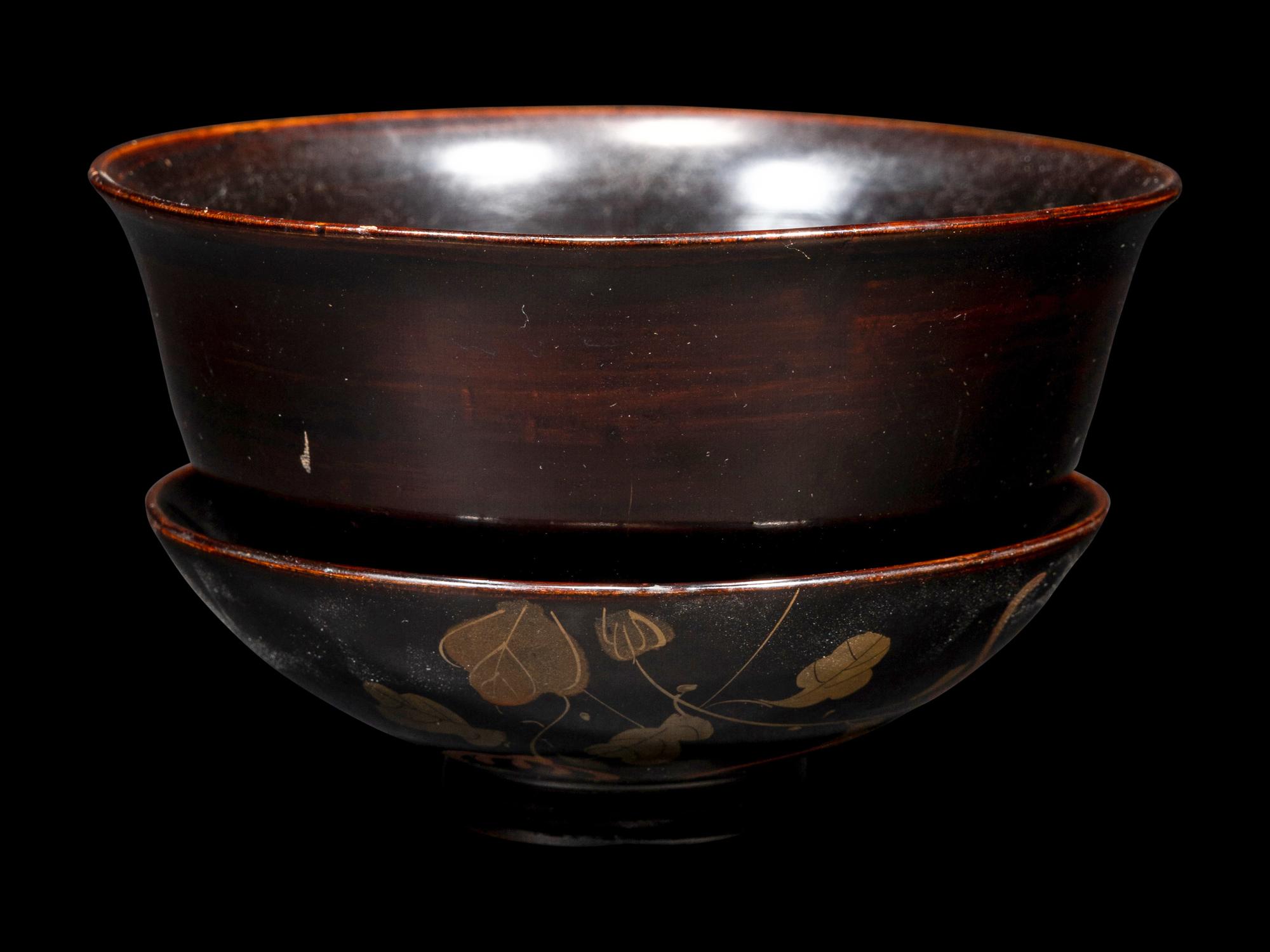 Four Japanese Export Gilt Lacquered Wares