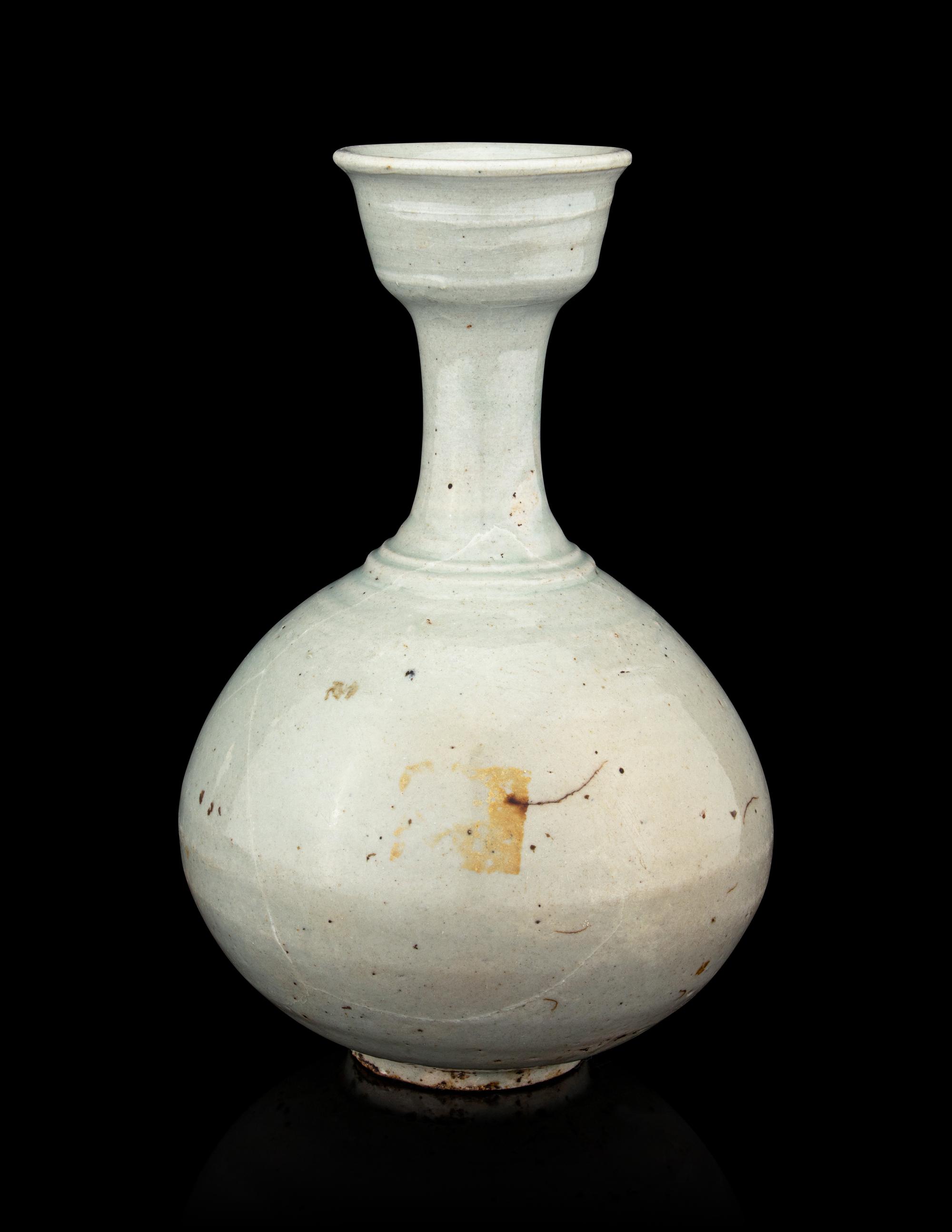 A Korean Monochrome Glazed Porcelain Bottle Vase