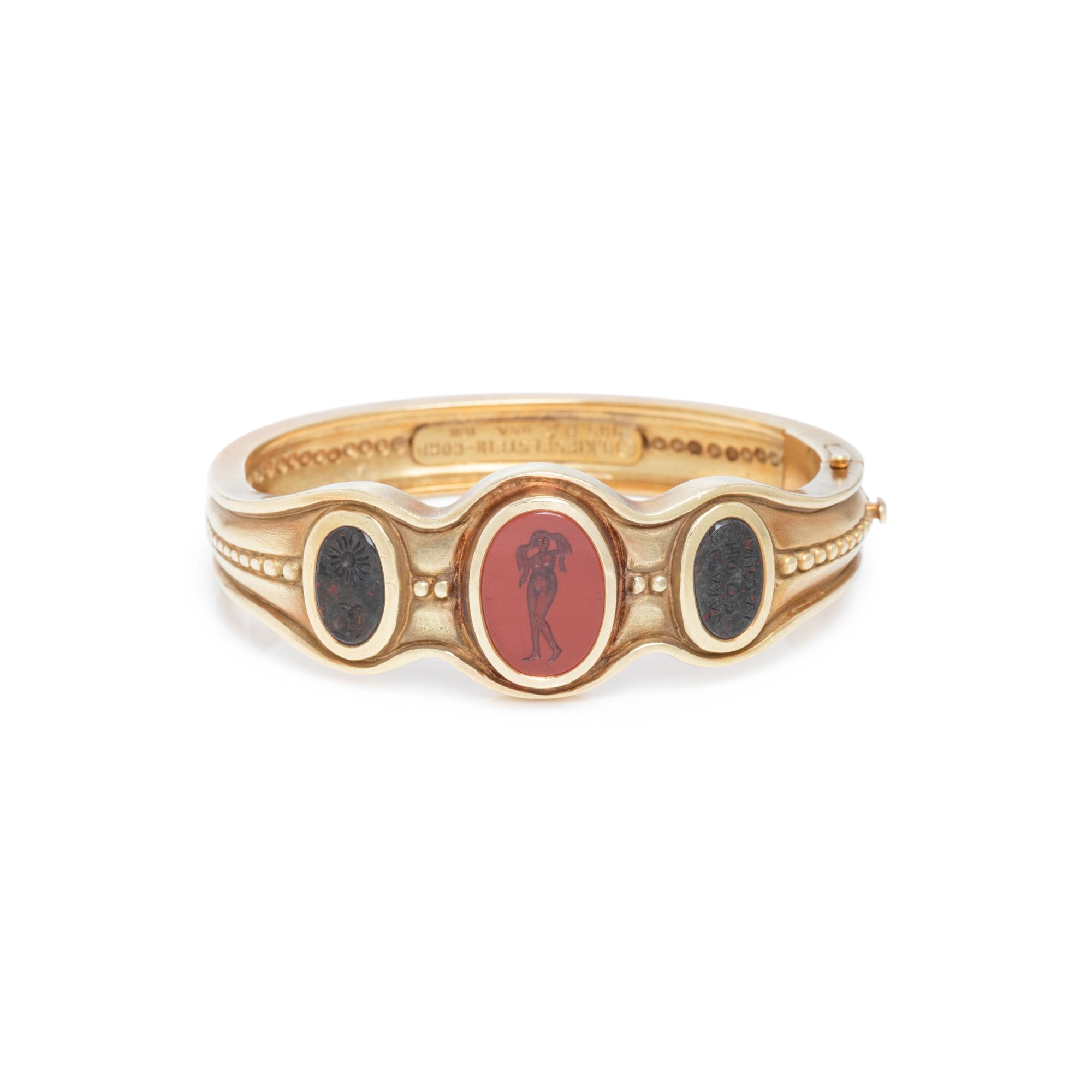 KIESELSTEIN-CORD, YELLOW GOLD AND HARDSTONE INTAGLIO BANGLE BRACELET
