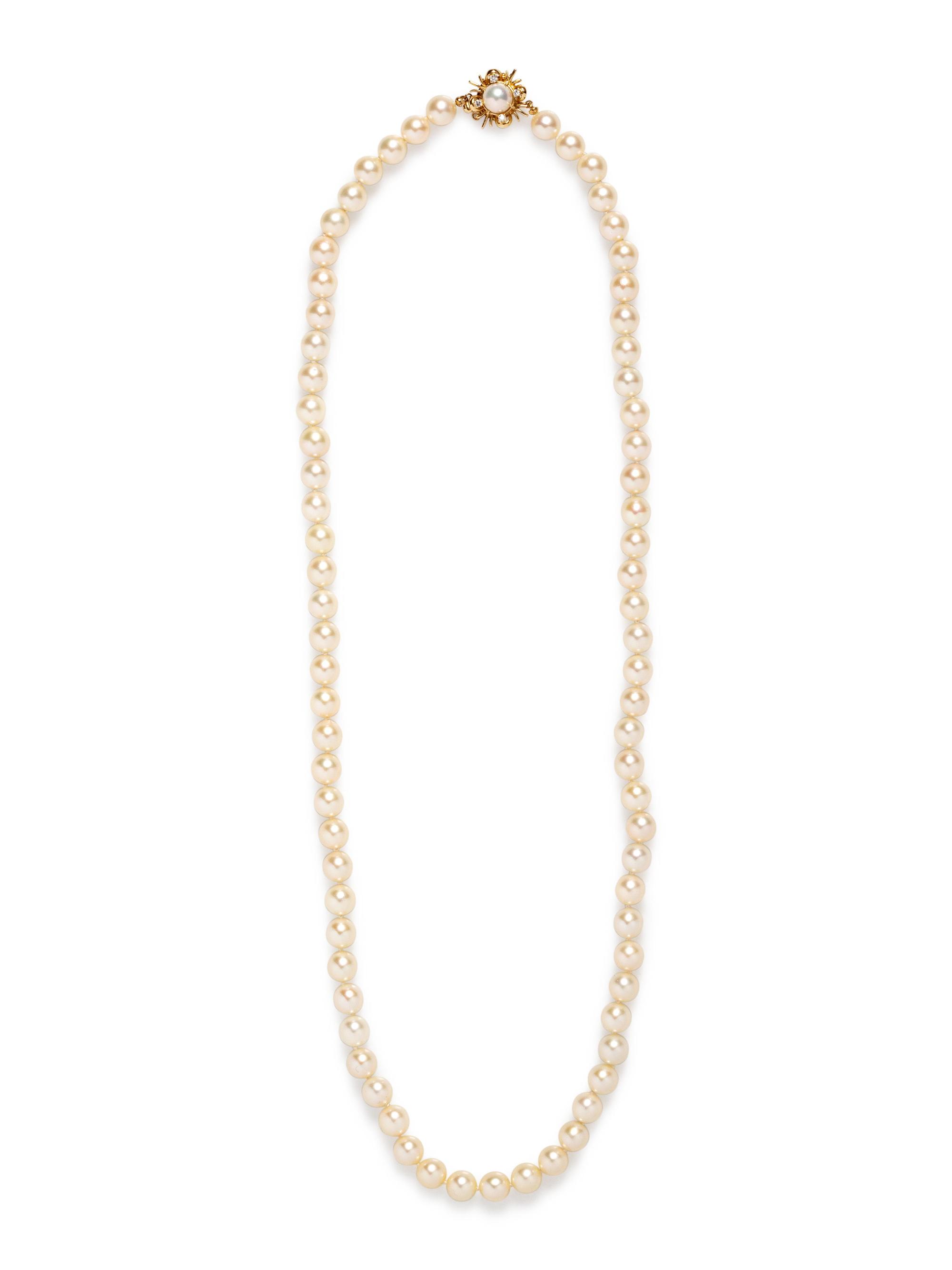 A Yellow Gold Cultured Pearl and Diamond Necklace,
