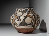 Acoma Polychrome Pottery Jar