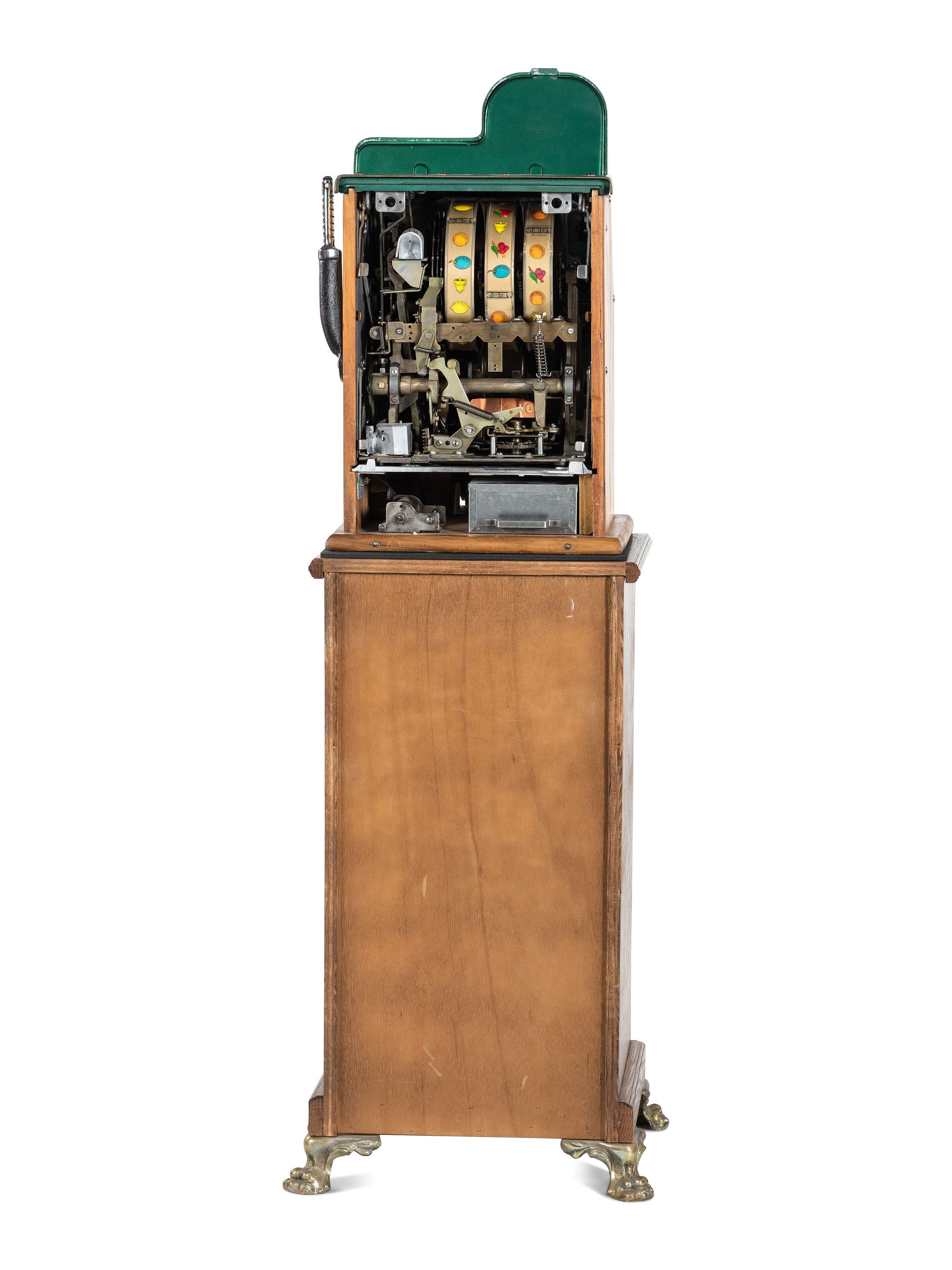 A Bell-Fruit-Gum 10 Cent Diamond Front Slot Machine