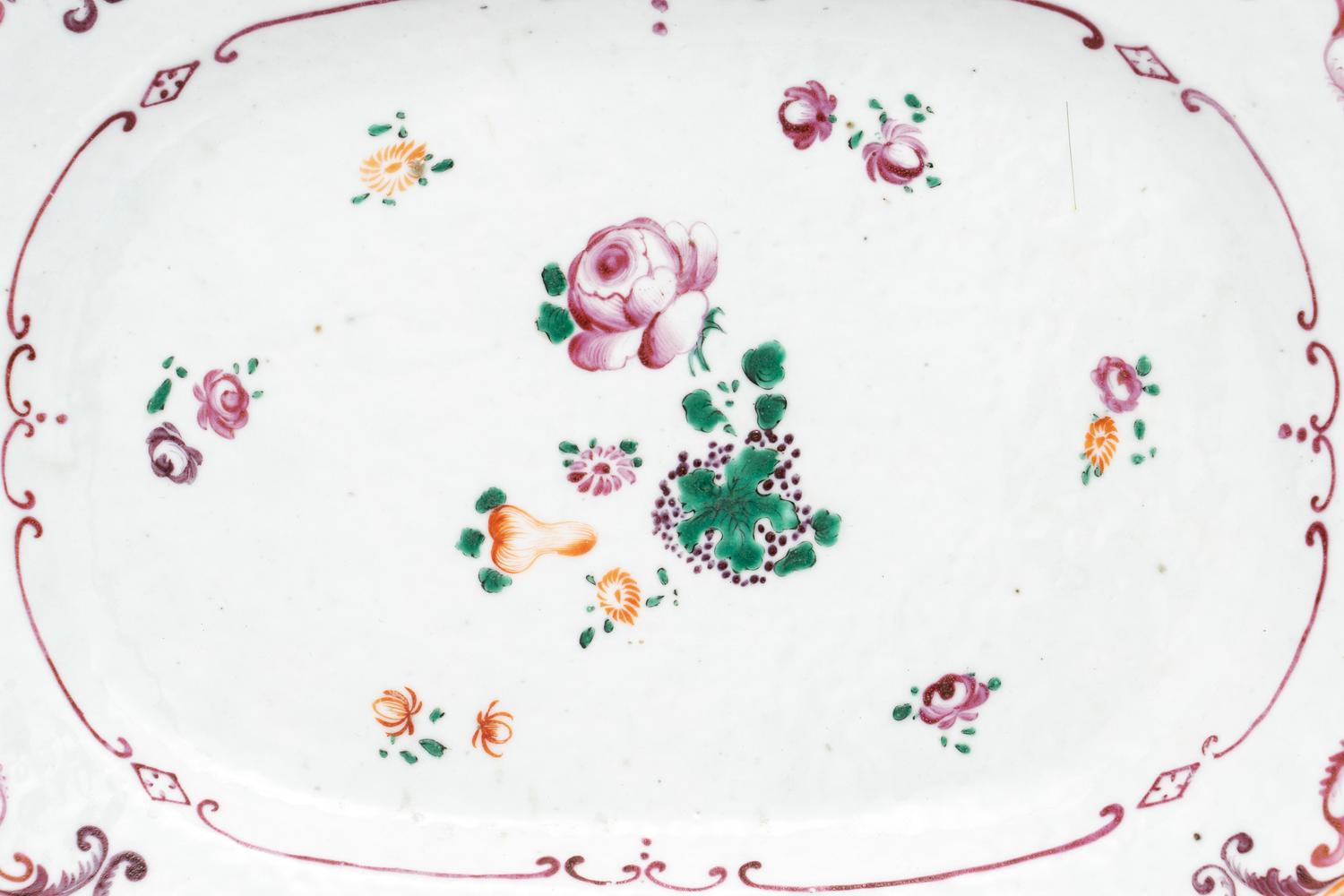 A Pair of Chinese Export Porcelain Platters