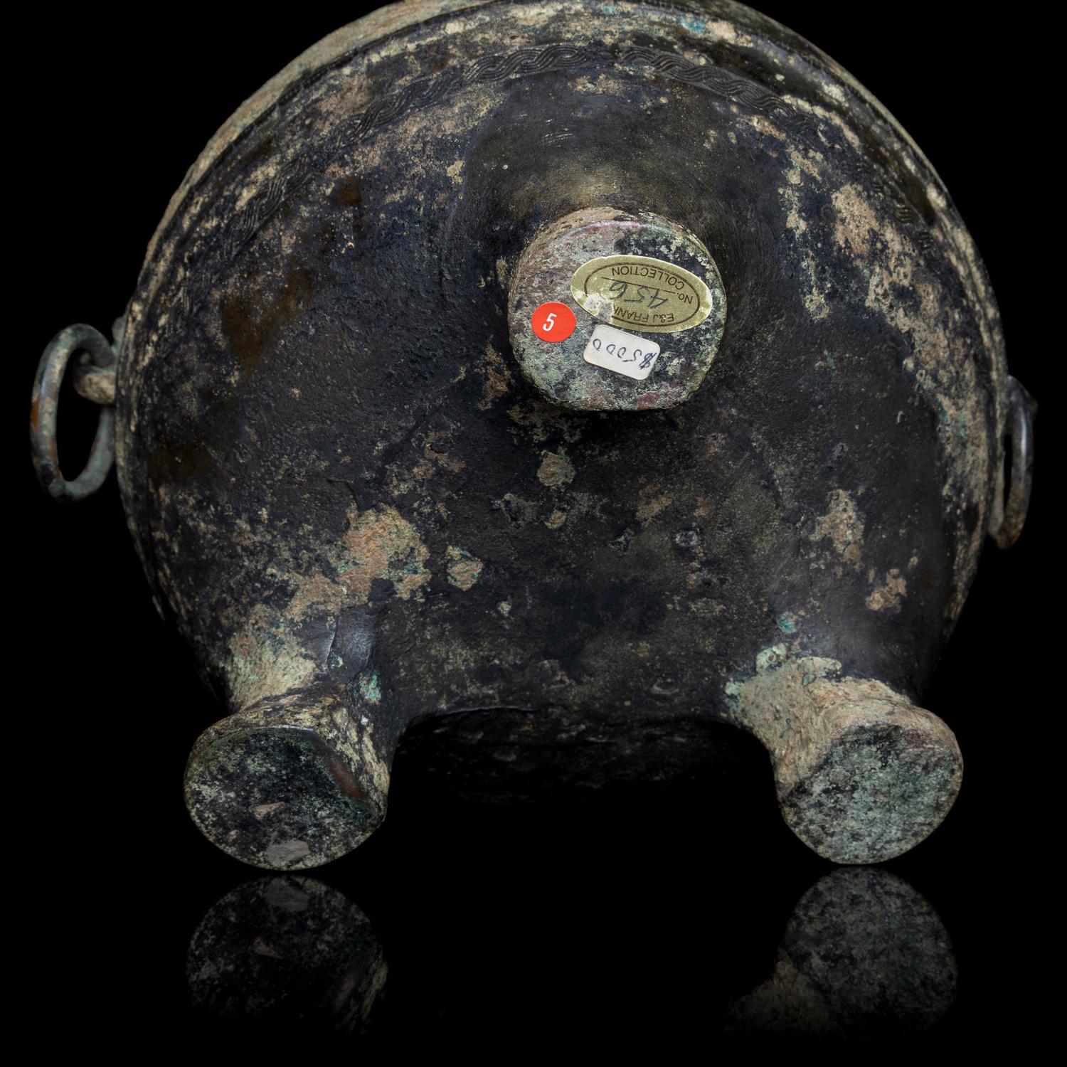 A Chinese Archaic Bronze Covered Tripod Vessel, Dun, Spring and Autumn Period 春秋 青銅敦