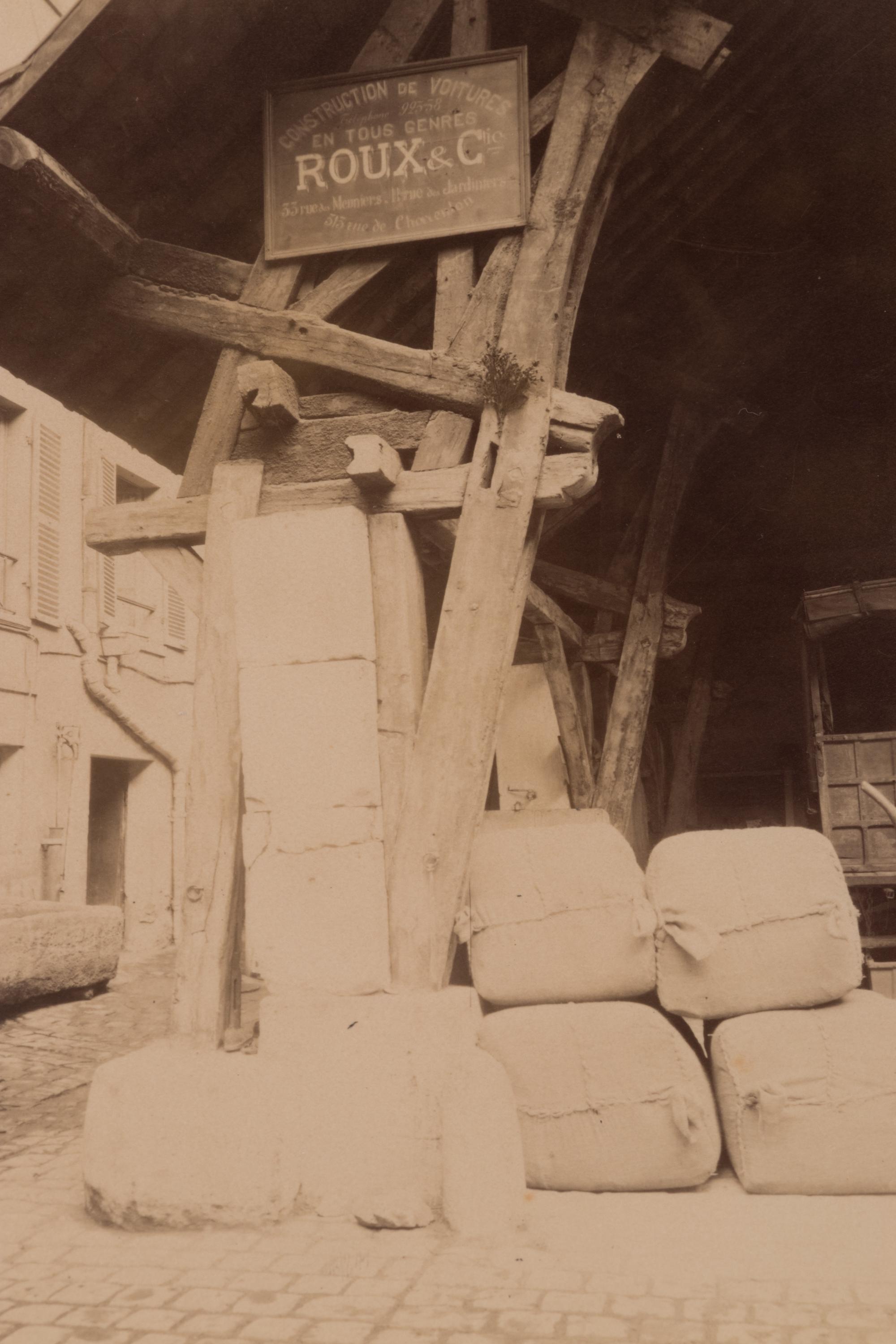 A group of five photographs ( Auberge du Compas d'Or, rue Montorgueil; Façade Saint-Lazare, faubourg Saint-Denis 107; Folie Thoinard, 9 rue Coq-Héron; Hôtel d'Imbercourt, 15 rue de l'Universite; Hôtel de Vendôme, rue Béranger 3 )