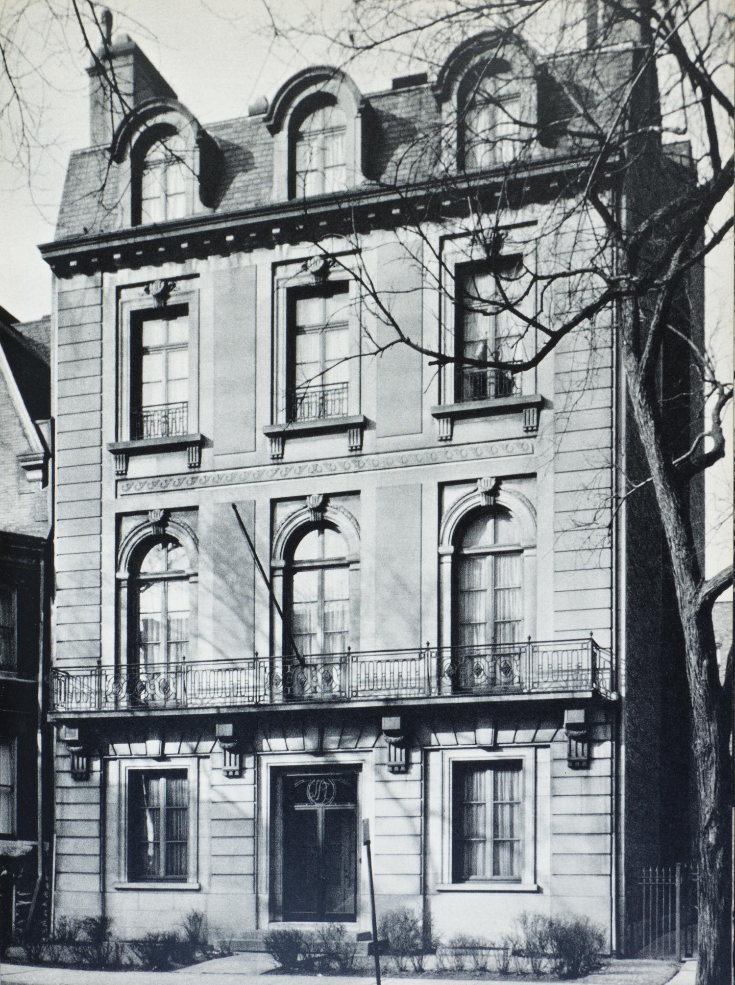 PRATT, RICHARD. David Adler. The Architect and His Work. New York, (1970). First and only edition.