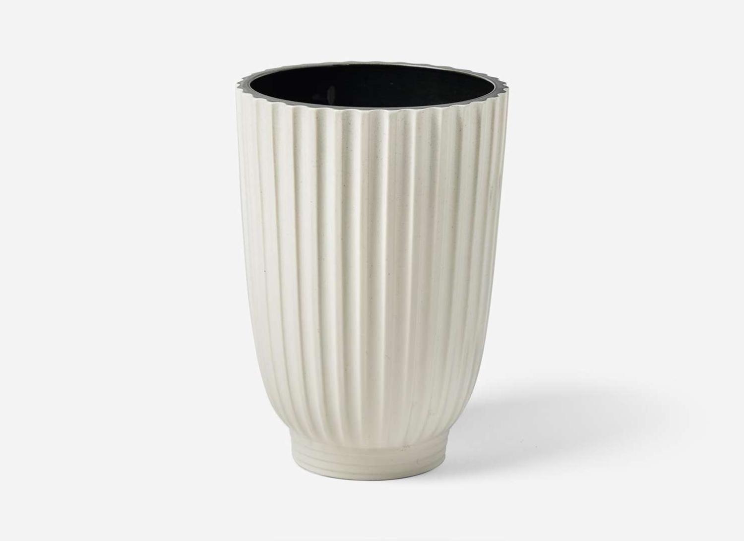 A Norman Wilson for Wedgwood Unique Ware Moonstone Glazed Vase, UK, circa 1940