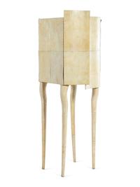 Standing Cabinet