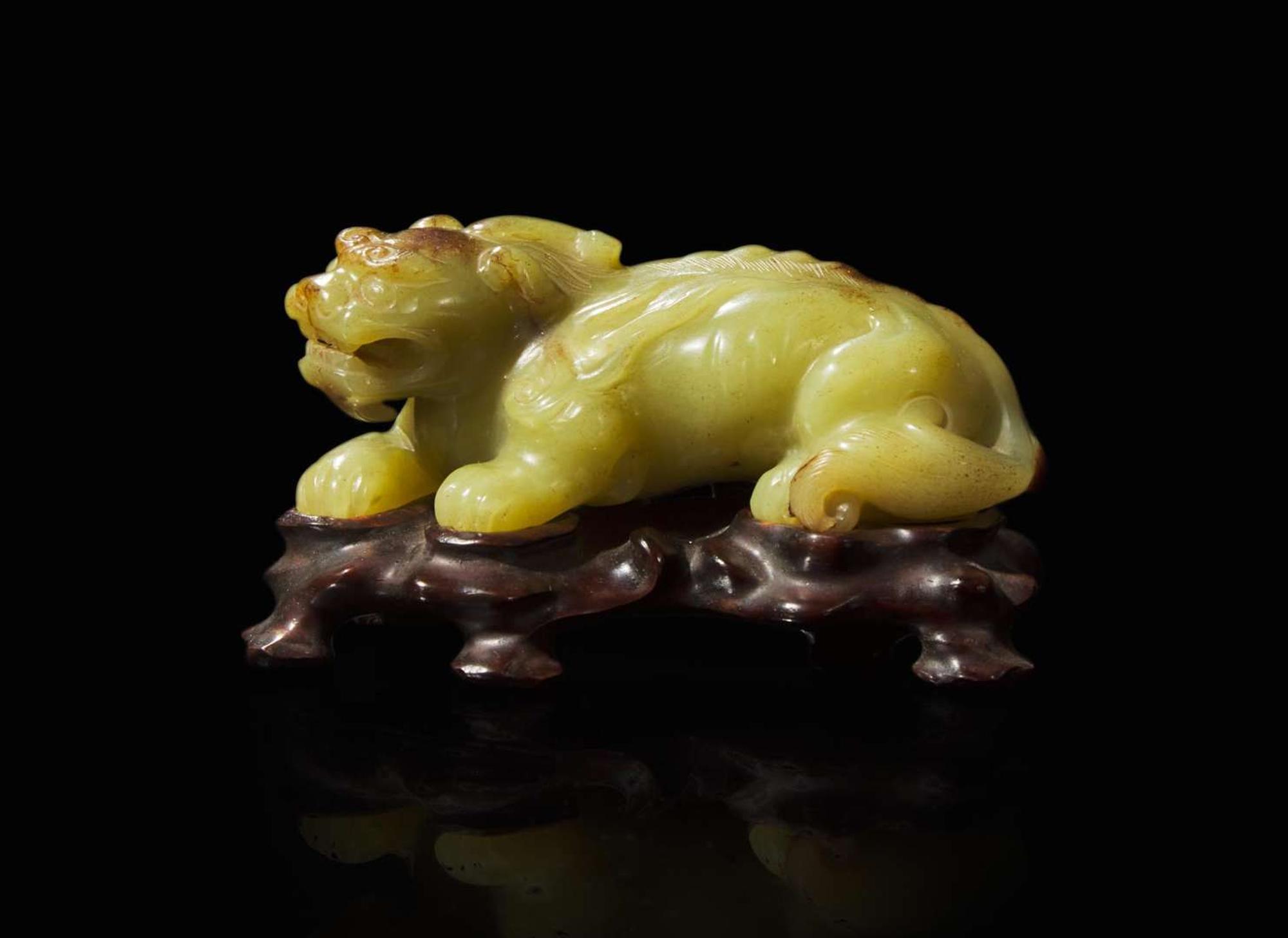 A Chinese yellow jade mythical beast 黃玉瑞獸