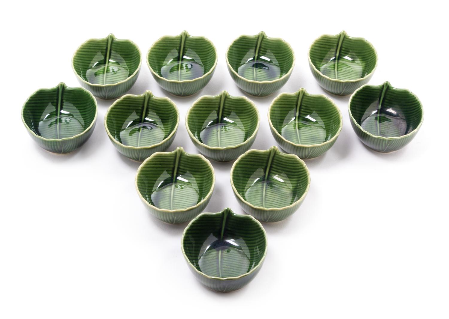 Twenty Porcelain Leaf-Form Bowls Length of largest 5 1/2 inches. — 20TH CENTURY