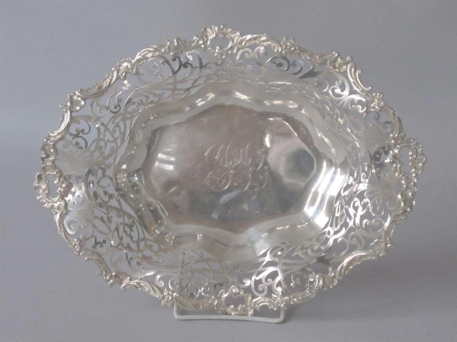 Sterling silver bread basket gorham corporation, providence, ri, late 19th century
