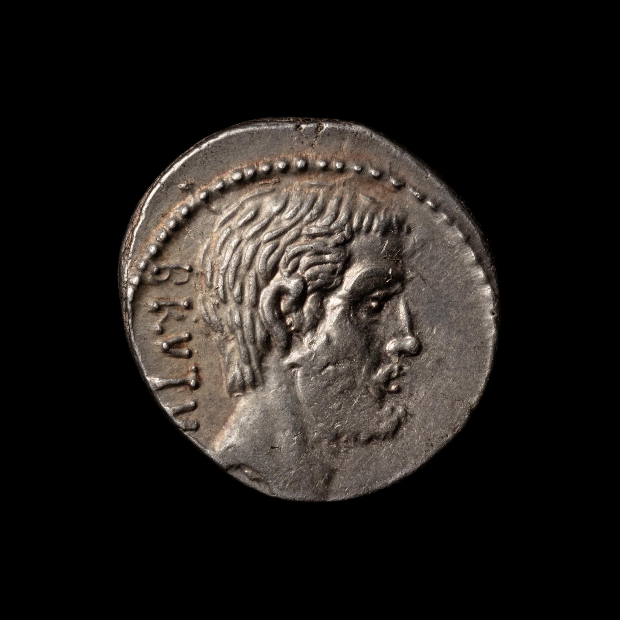 [ANCIENTS] ROMAN REPUBLIC. Q. Servilius Caepio Brutus (M. Junius Brutus) as Moneyer (54 BC). Ar Denarius. (3.7 g, 18mm)