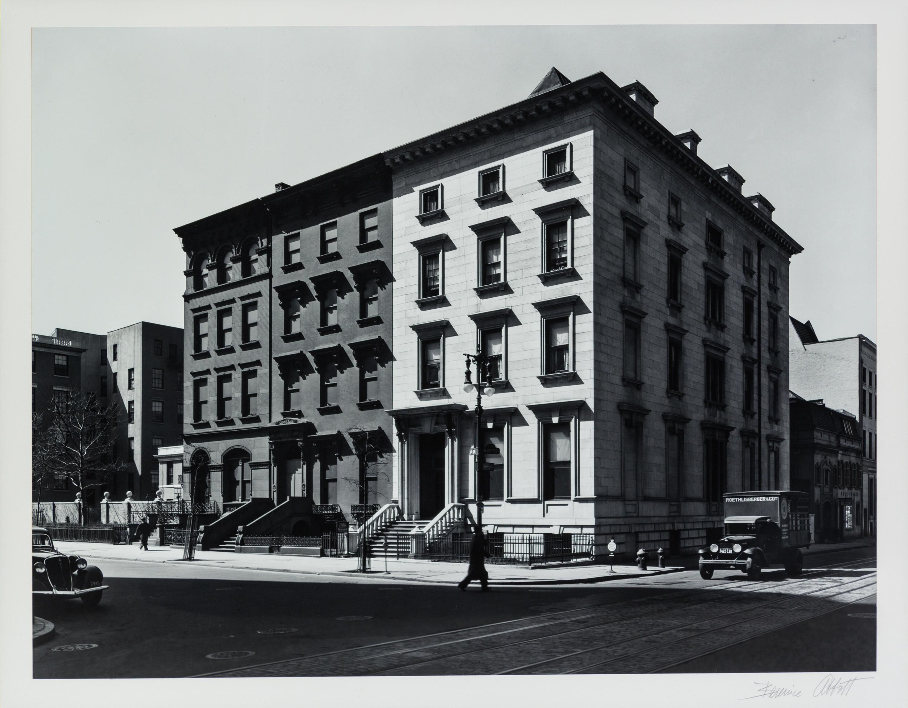 Berenice Abbott, (American, 1898-1991), 5th Avenue at 8th Street, NYC, 1934
