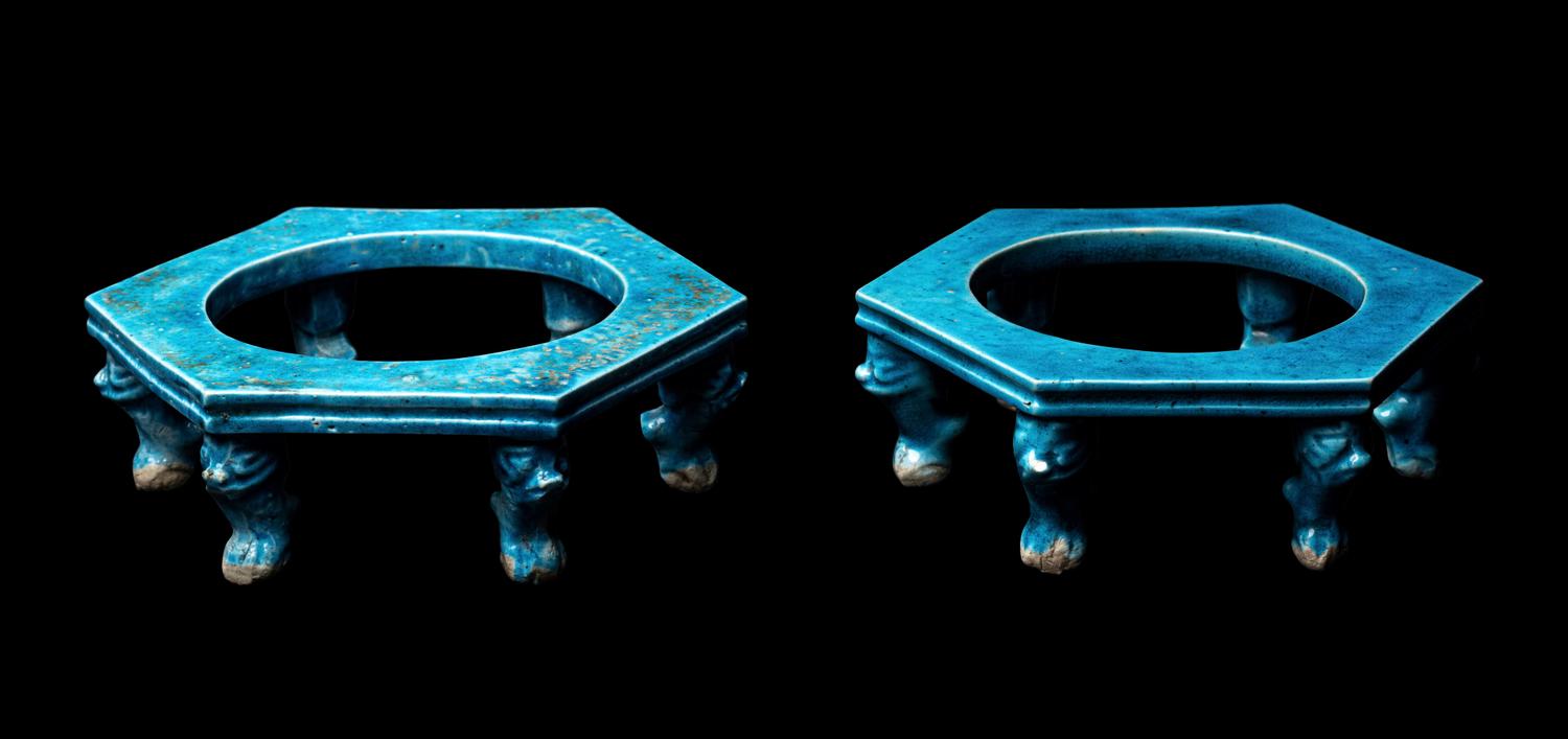 A Pair of Chinese Turquoise Glazed Hexagonal Porcelain Vase Stands, Kangxi Period 清康熙 松石釉六方瓷瓶座