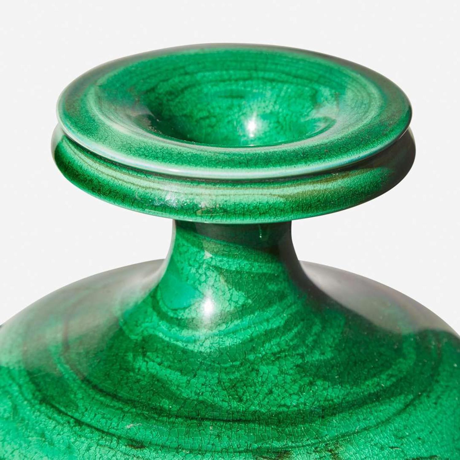 A Wedgwood Green Majolica Hy­dria UK, mid-late 19th century