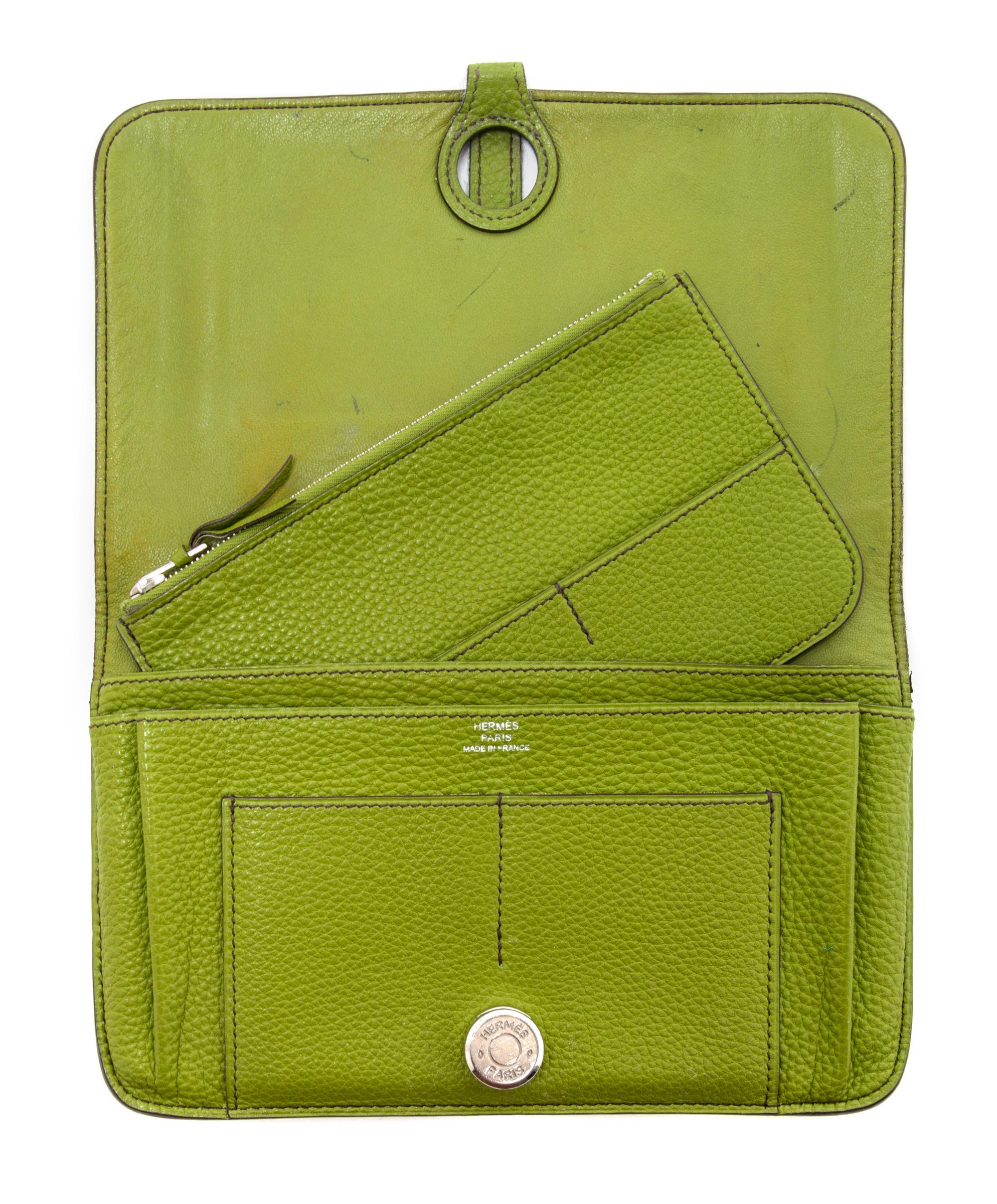 An Hermes Vert Anis Togo Dogon Duo Wallet, 4.9" x 7.9".