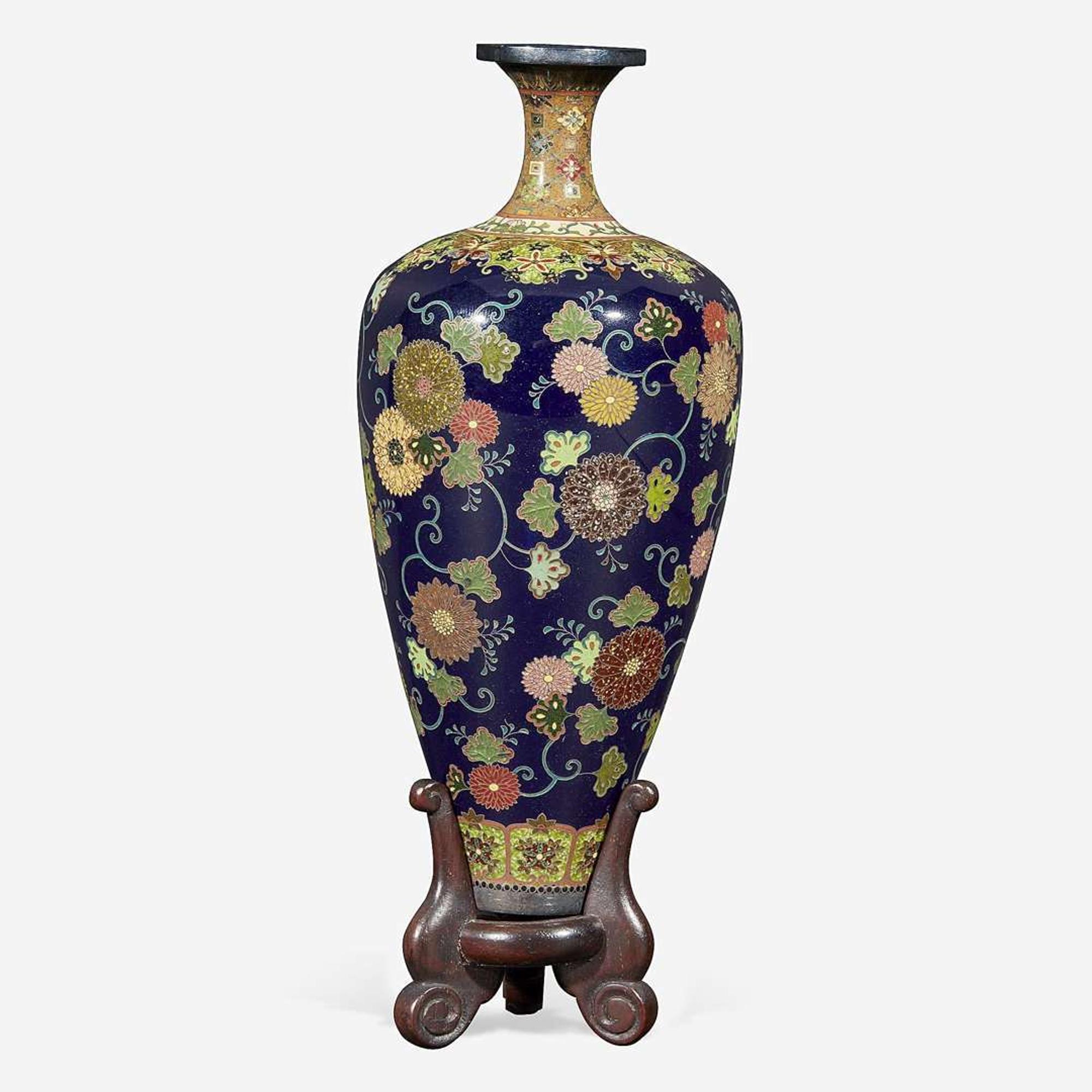 A fine Japanese cloisonné cabinet vase on wood stand, Namikawa Yasuyuki Meiji period