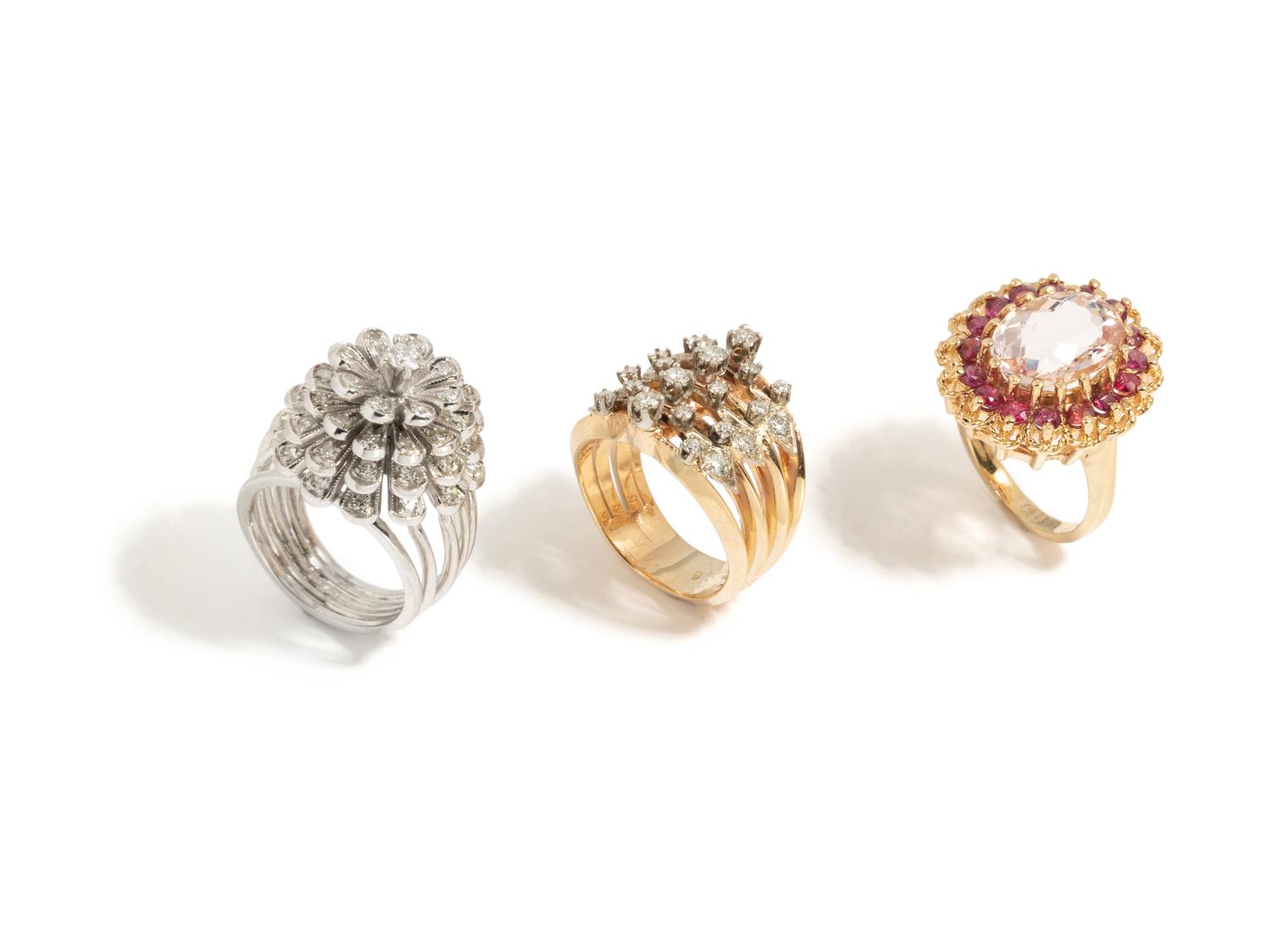 COLLECTION OF DIAMOND AND GEMSTONE RINGS