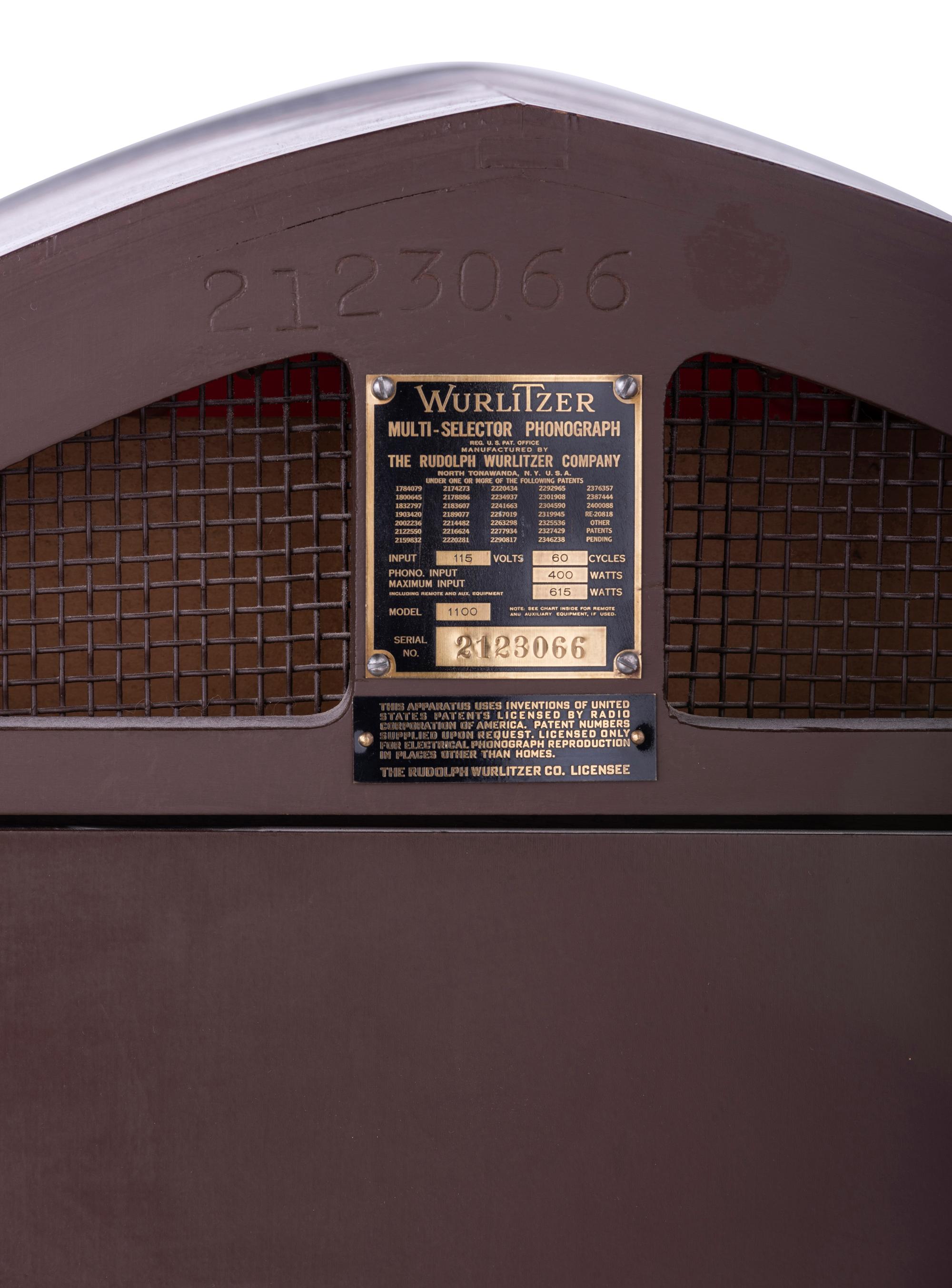 A Wurlitzer Model 1100 Jukebox