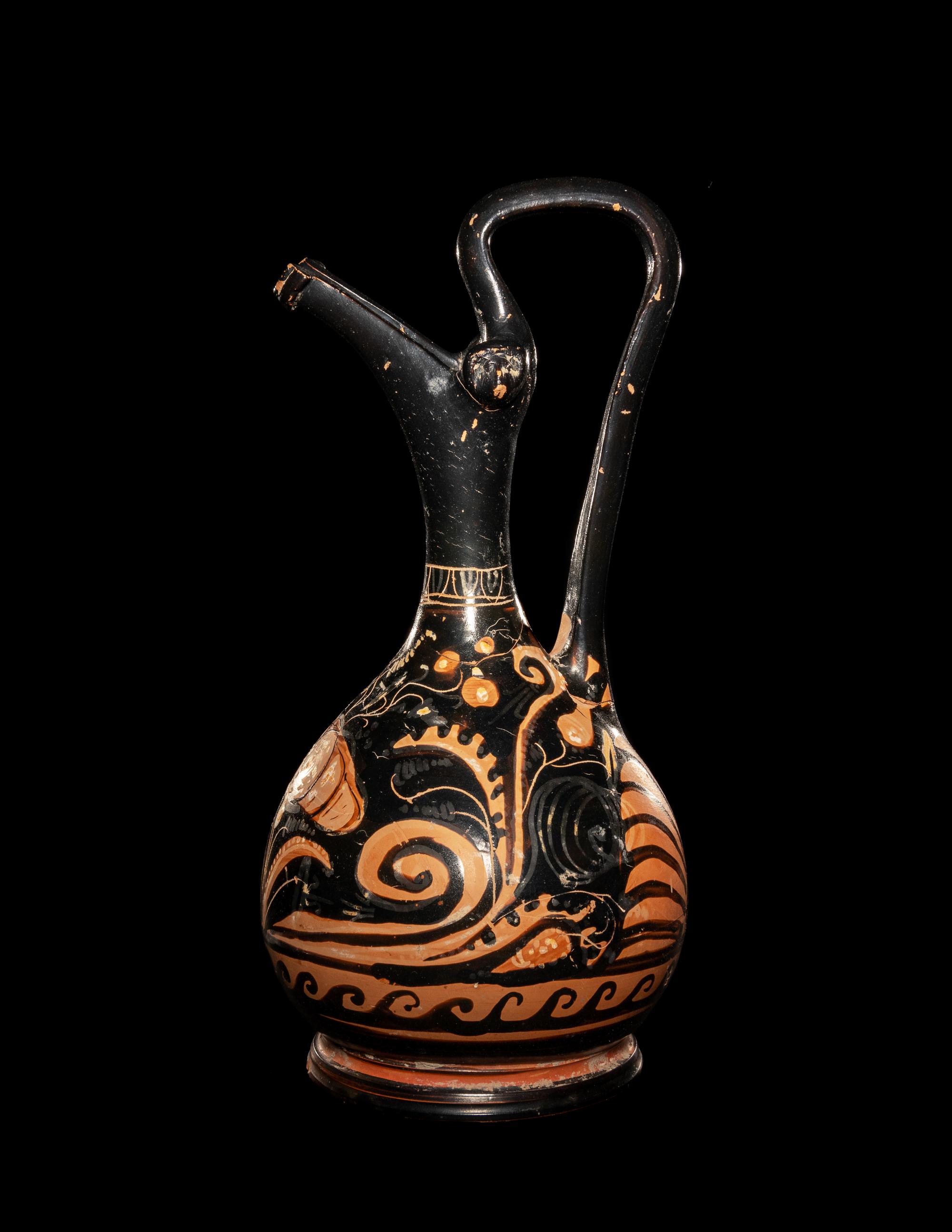 An Apulian Red-Figured Epichysis