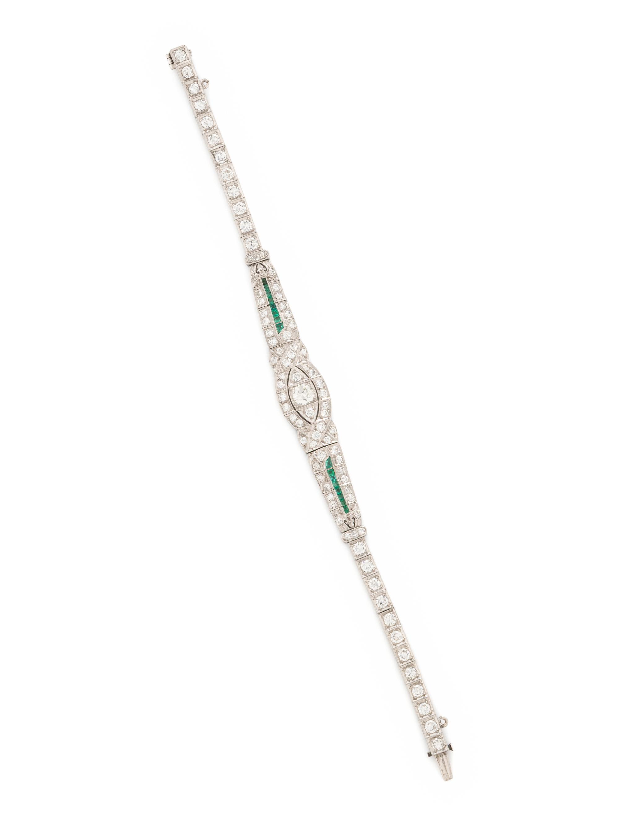 ART DECO, DIAMOND, EMERALD, AND PLATINUM BRACELET