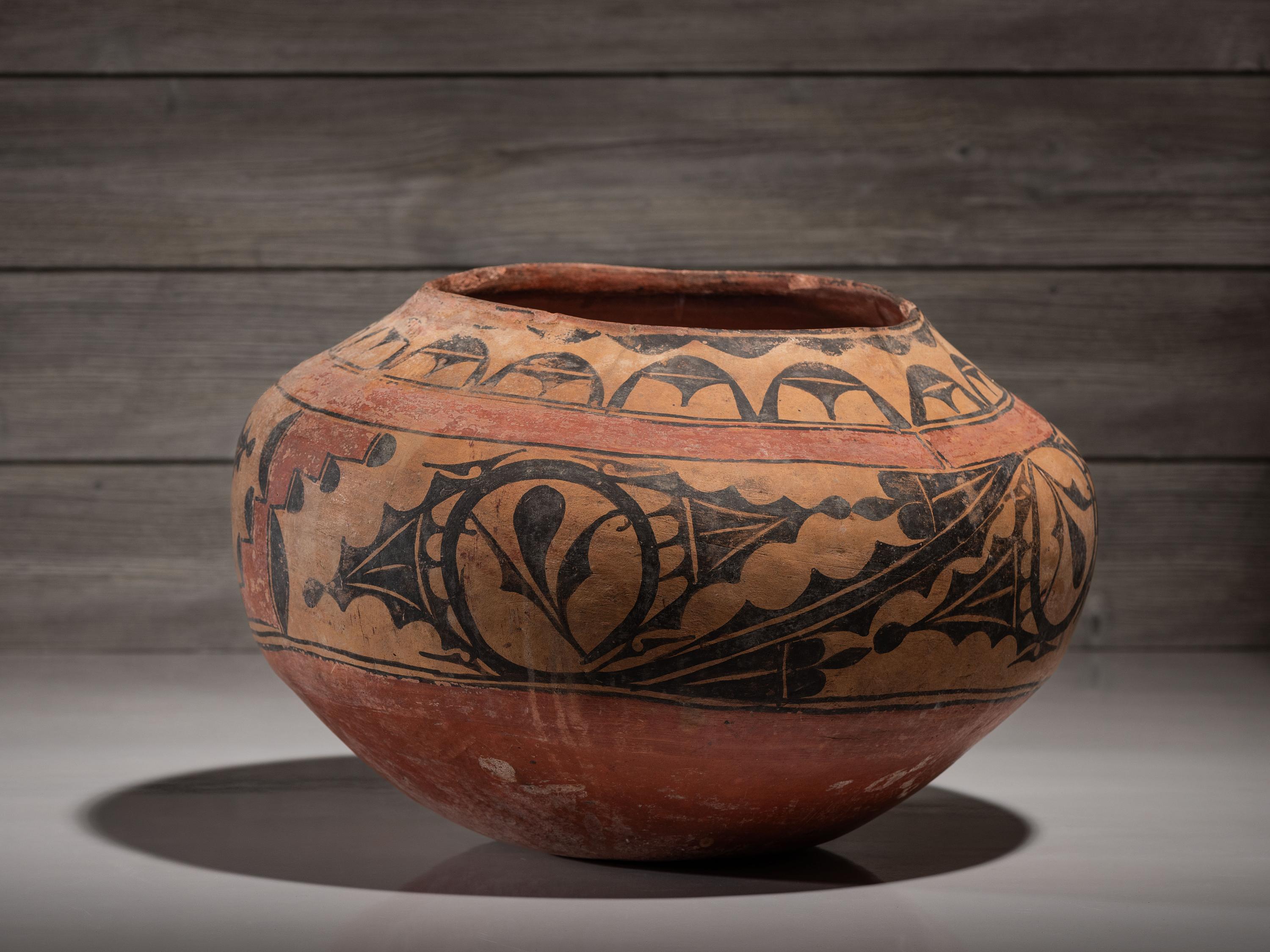 Zia Polychrome Pottery Storage Jar