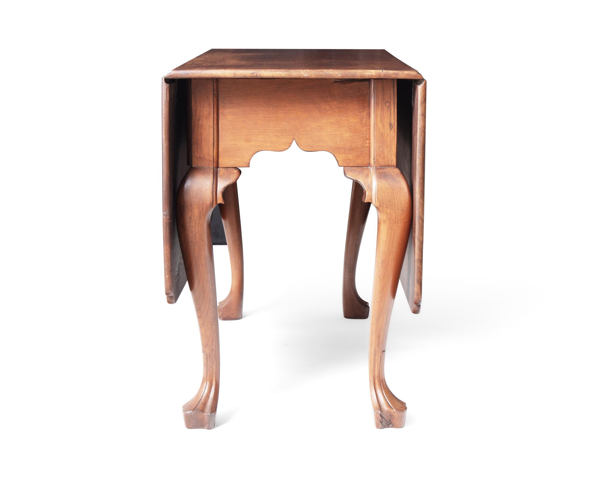 A Queen Anne Walnut Drop-Leaf Dining Table, Philadelphia, PA, Circa 1760