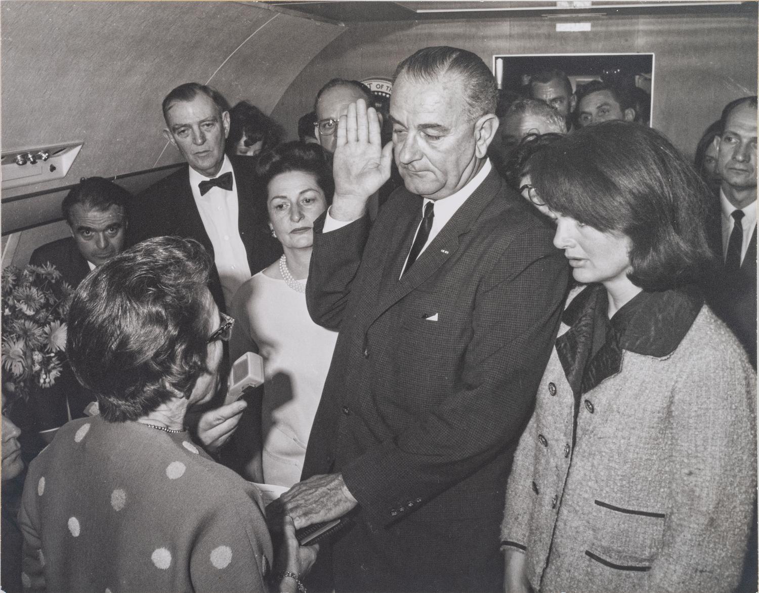 [POLITICS]. STOUGHTON, Cecil (1920-2008), photographer. Photograph of Lyndon B. Johnson's swearing-in aboard Air Force One.