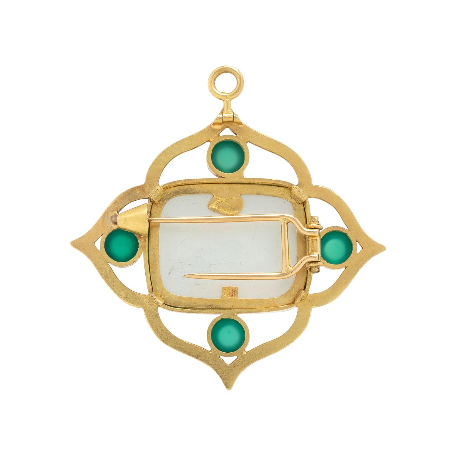 ELIZABETH LOCKE, VENETIAN GLASS, MOTHER-OF-PEARL, CHRYSOPRASE, AND YELLOW GOLD INTAGLIO BROOCH PENDANT