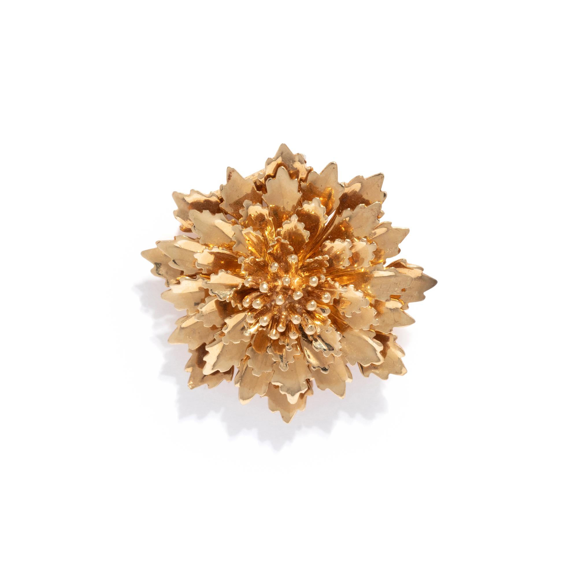 TIFFANY & CO., YELLOW GOLD FLOWER BROOCH