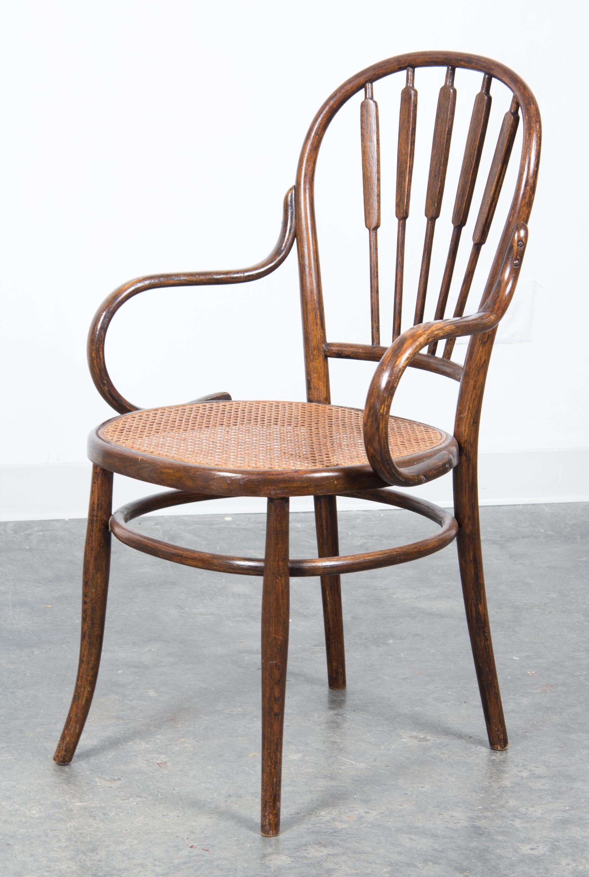 A Bentwood Open Armchair Height 36 x width 22 1/2 x depth 22 inches. — EARLY 20TH CENTURY