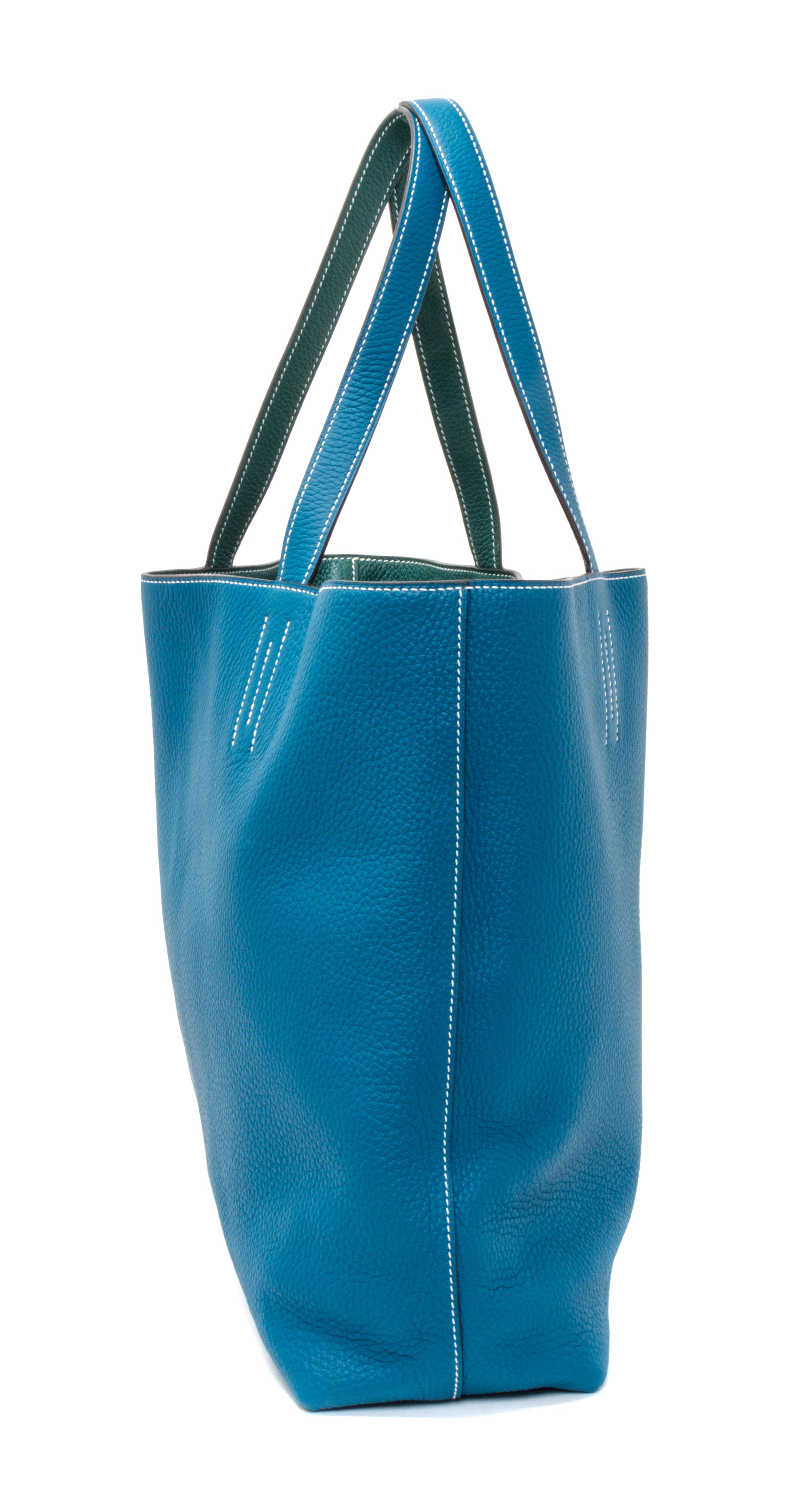 An Hermes Malachite/Bleu Izmir 45cm Taurillon Clemence Double Sens Tote, 17.5" x 15.5" x 5".