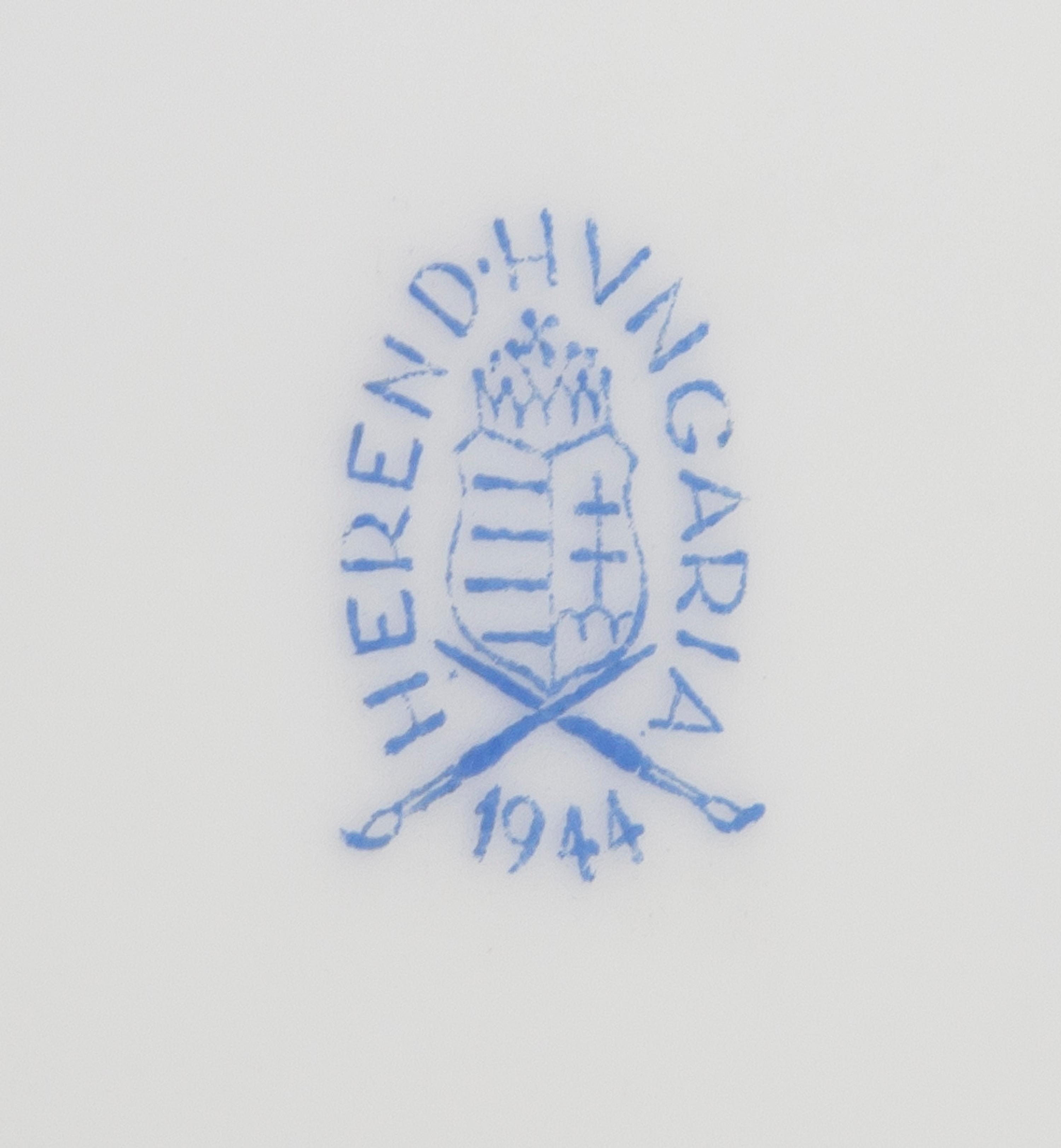 An Assembled Herend Porcelain Dinner Service for Twelve, Diameter of dinner plate 10 3/8 inches.