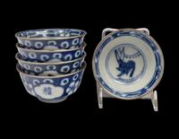 A Set of Five Chinese Export Blue and White Porcelain Cups
