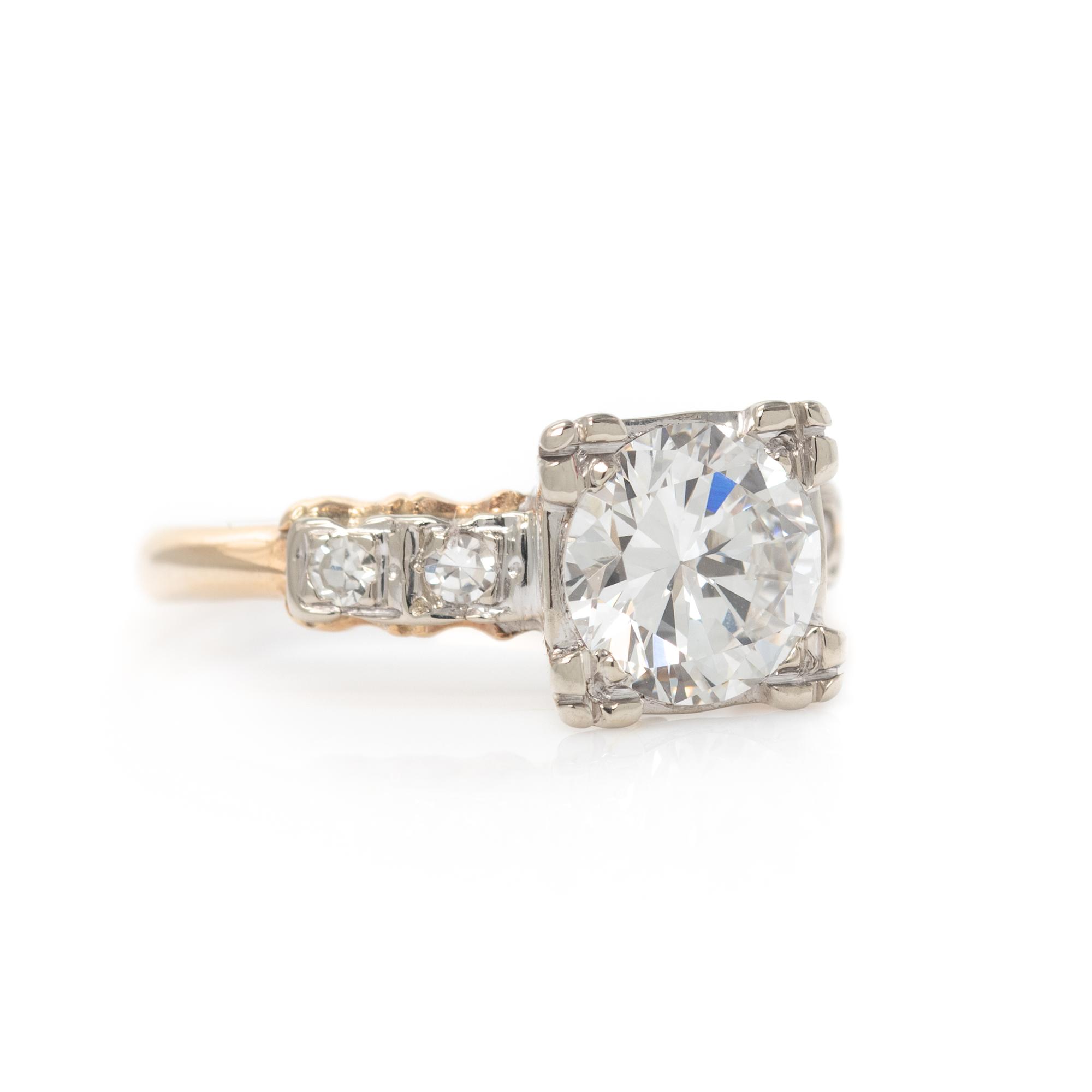 DIAMOND RING