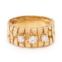 Yellow Gold and Diamond Ring