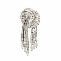FRENCH, DIAMOND AND PLATINUM KNOT BROOCH