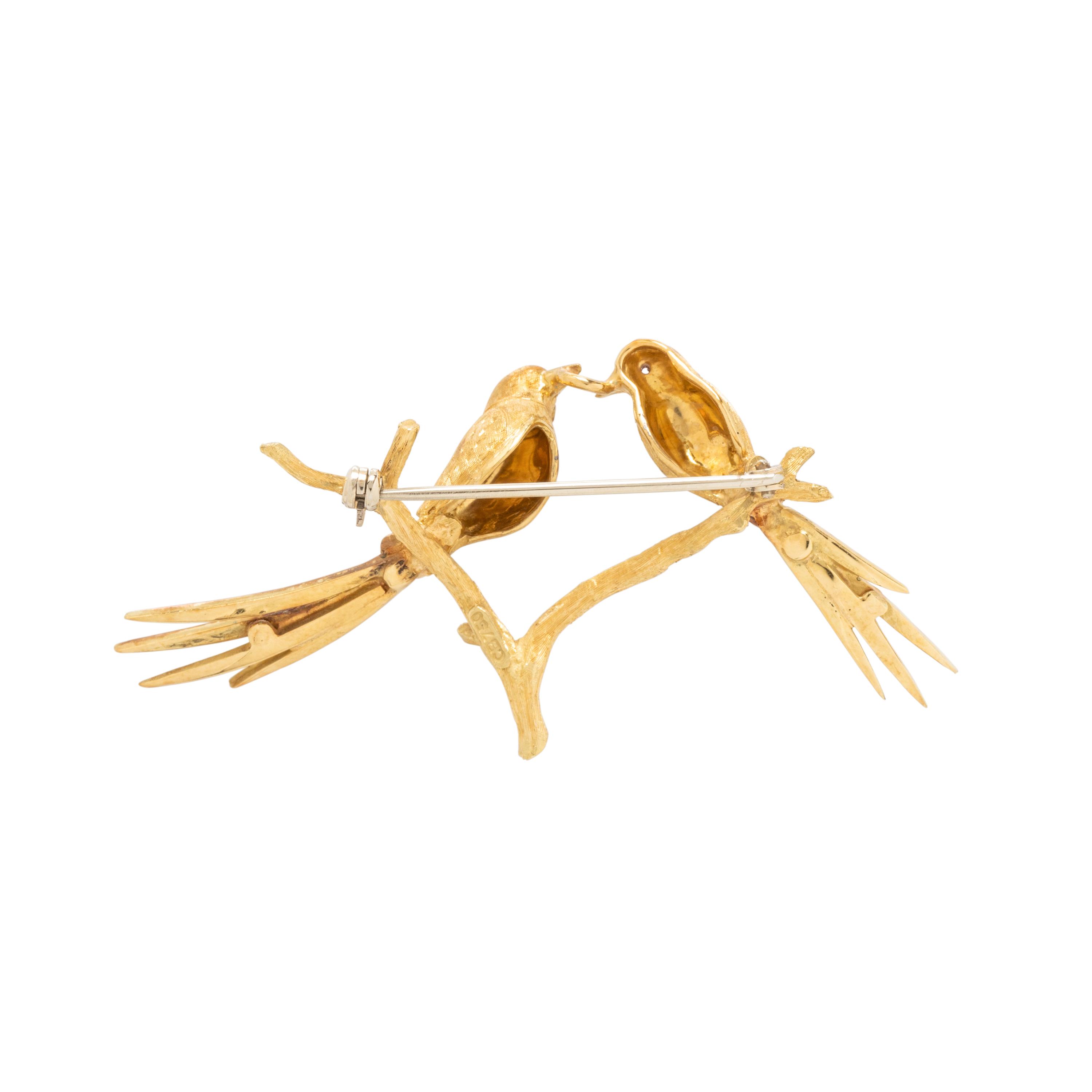 CARL BUCHERER, YELLOW GOLD AND ENAMEL BIRD PIN