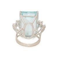 AQUAMARINE AND DIAMOND RING