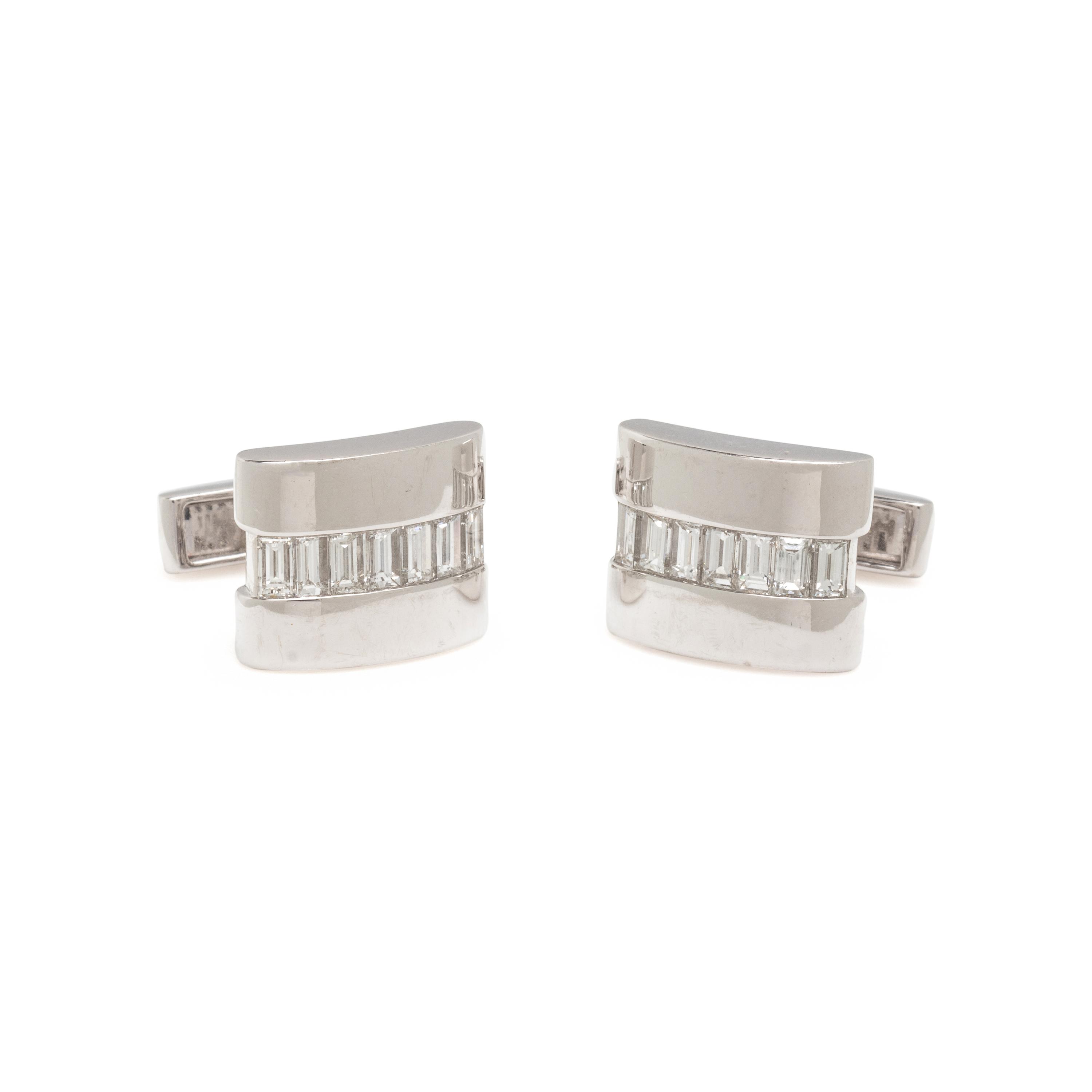 VAN CLEEF & ARPELS, WHITE GOLD AND DIAMOND CUFFLINKS
