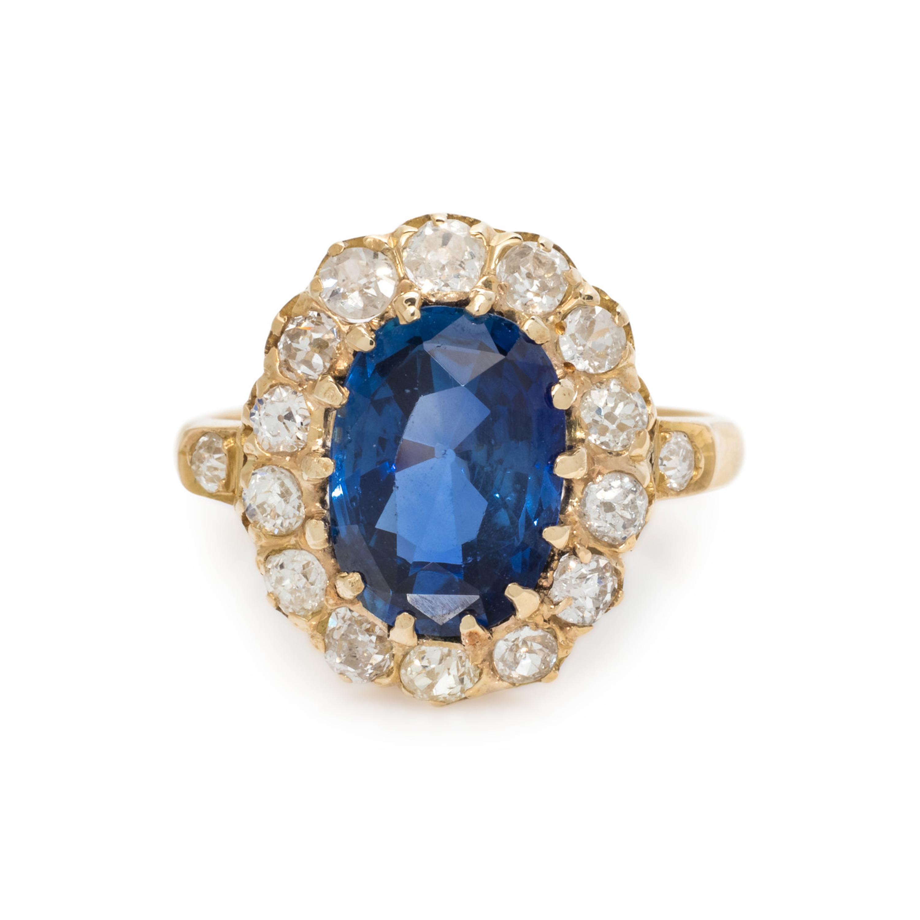 BURMESE SAPPHIRE AND DIAMOND RING