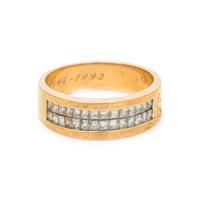 YELLOW GOLD AND DIAMOND RING