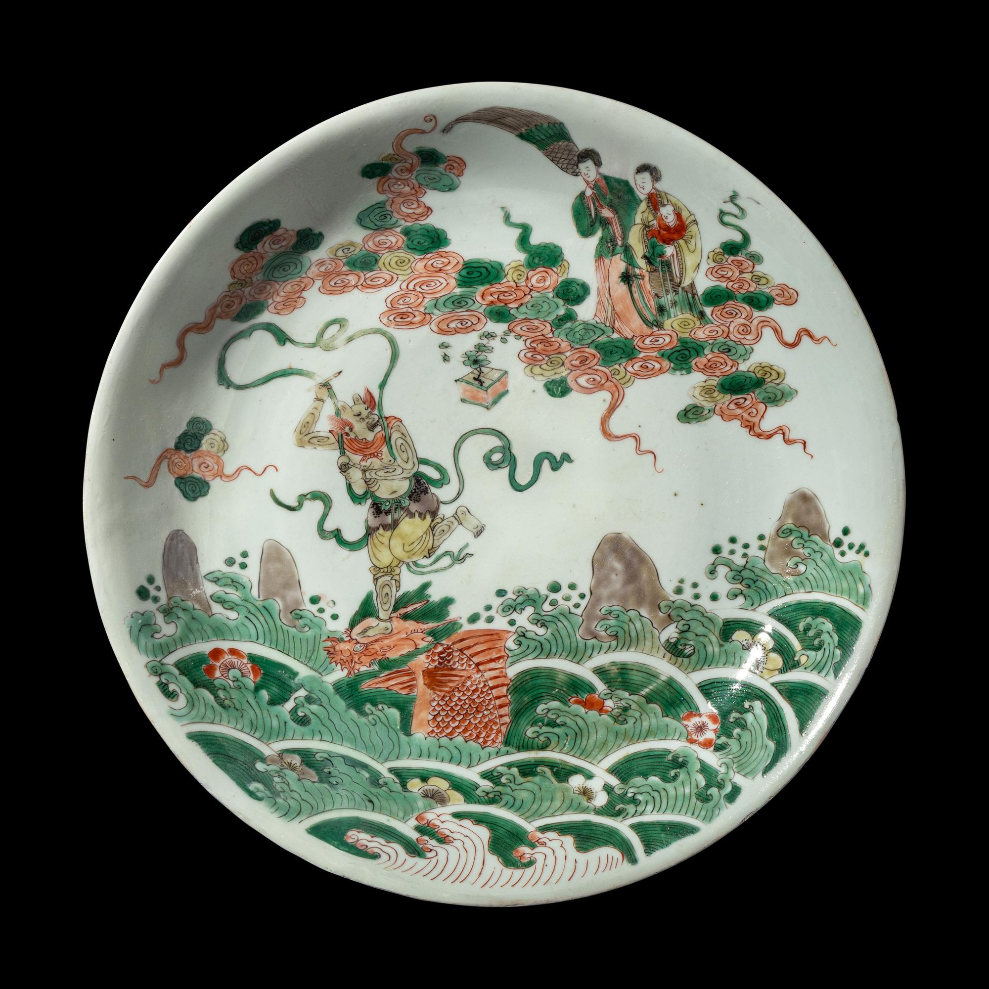 A Chinese Famille Verte Porcelain Charger, Possibly Kangxi Period 或爲清康熙 五彩天女圖賞盤