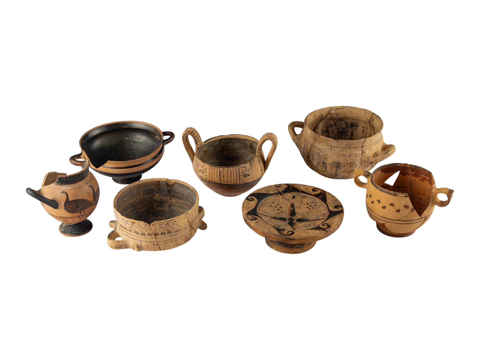 16 Greek and Etruscan Terracotta Vessels